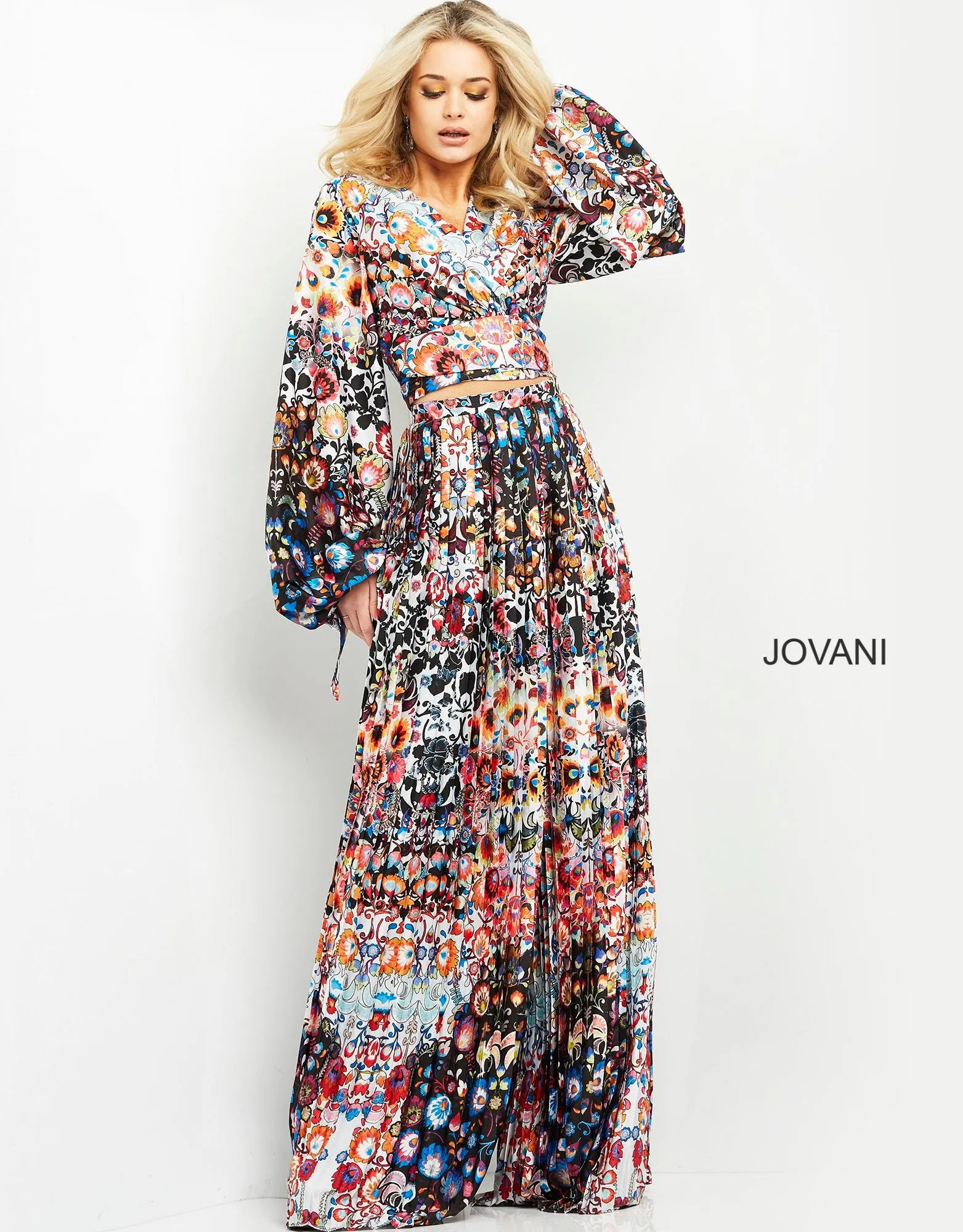 06847 & 06848 JOVANI