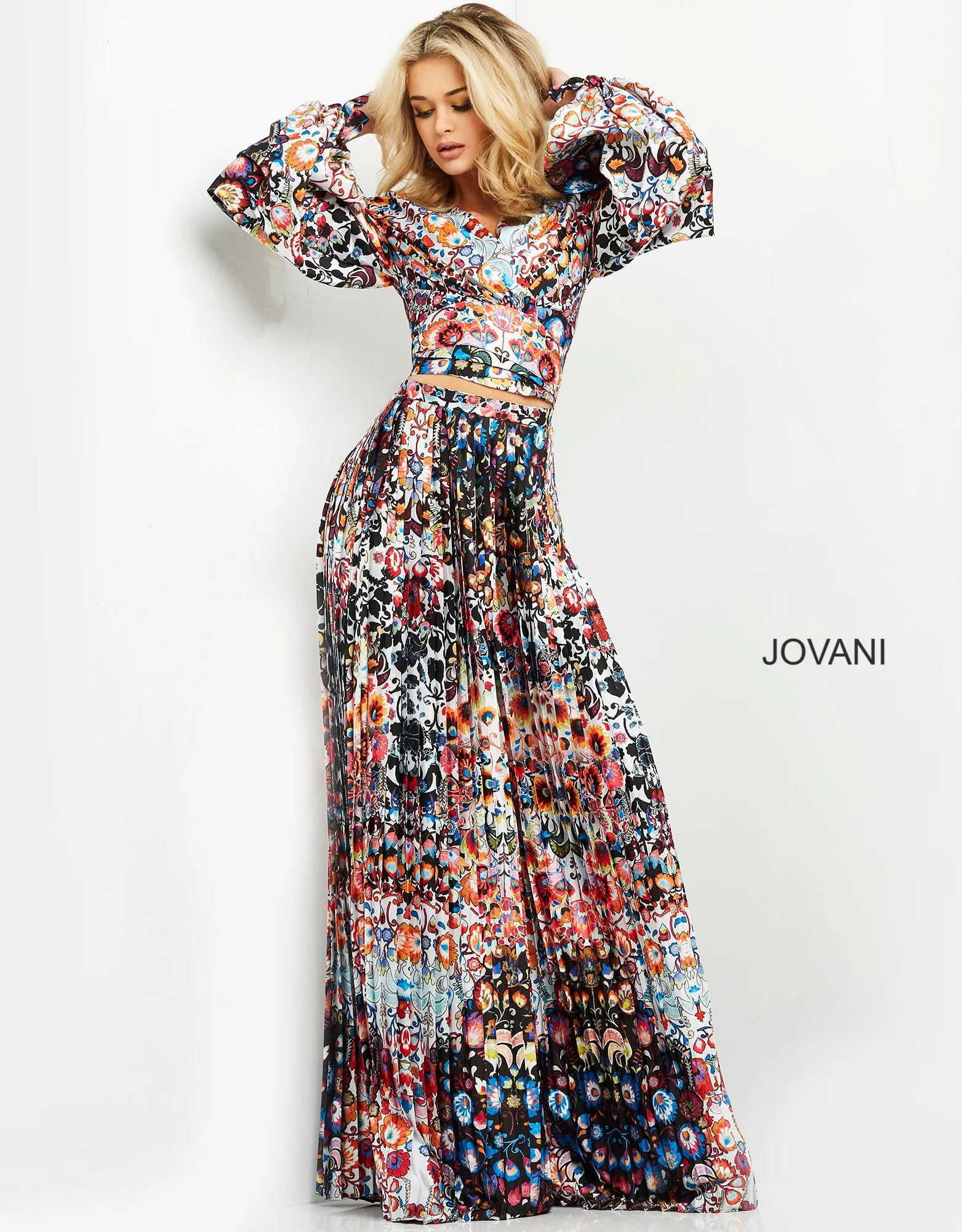 06847 & 06848 JOVANI