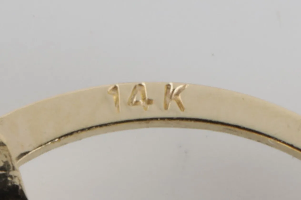 14k Yellow Gold Patterned Hoop Earrings (3.30g.)