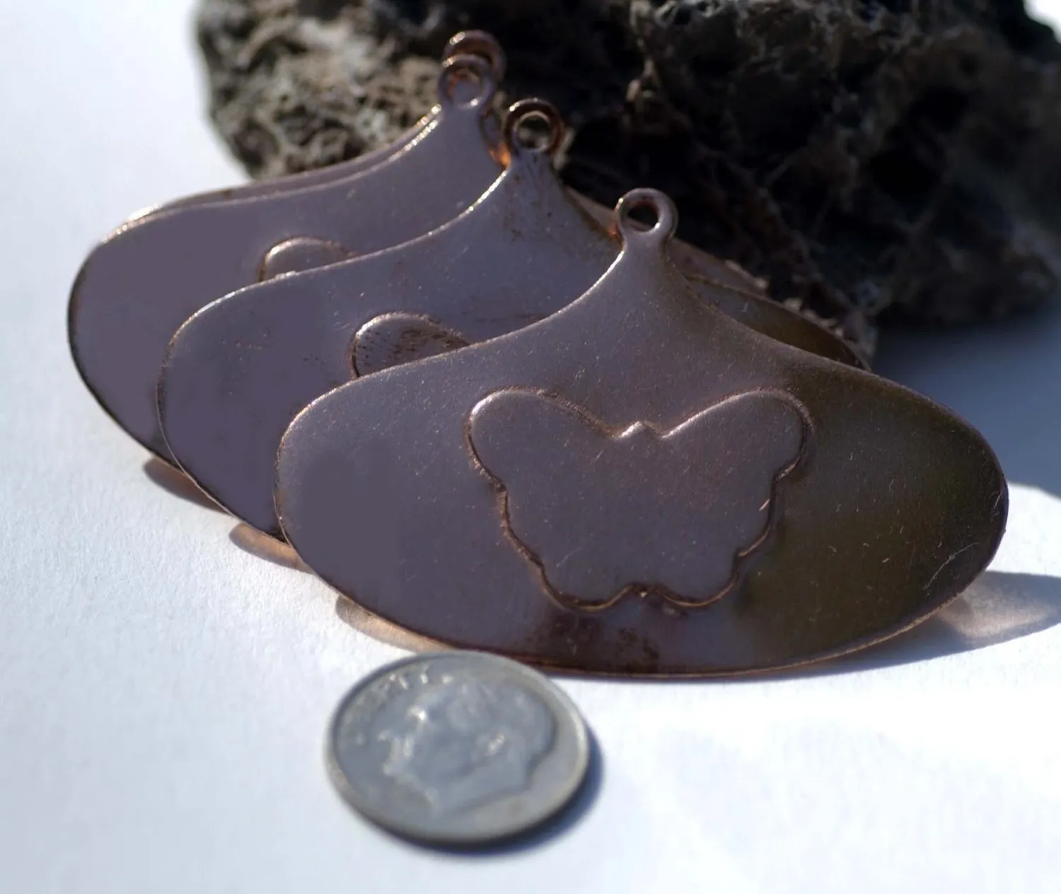 23mm x 15mm Butterfly Embossed on Arabic Hoops with Hole Cutout Blank for Enameling Stamping Texturing Jewelry Making Blanks