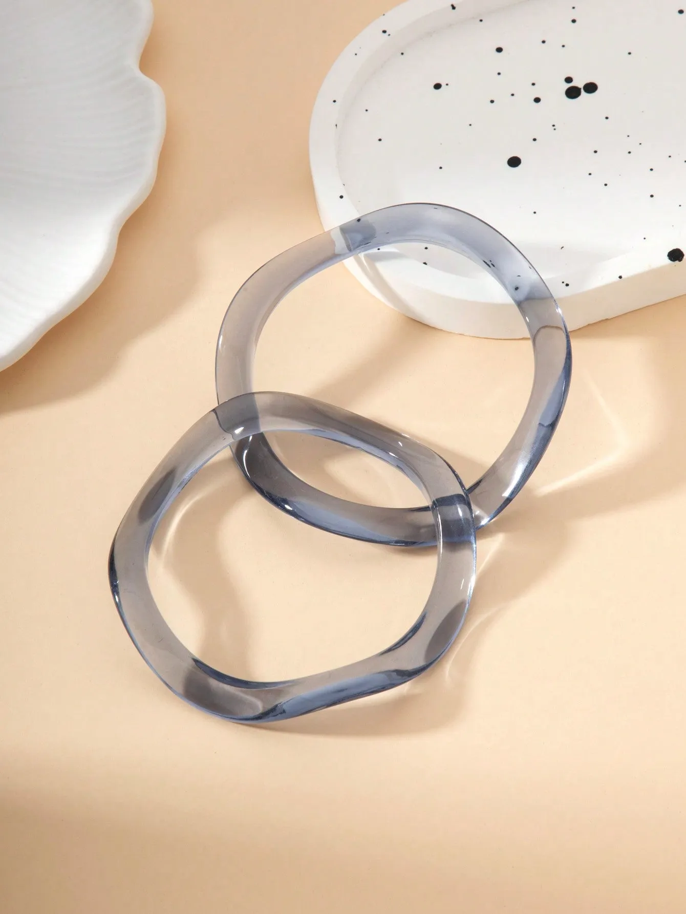 2pcs/Set Style Acrylic Wave Design Bangle Bracelet