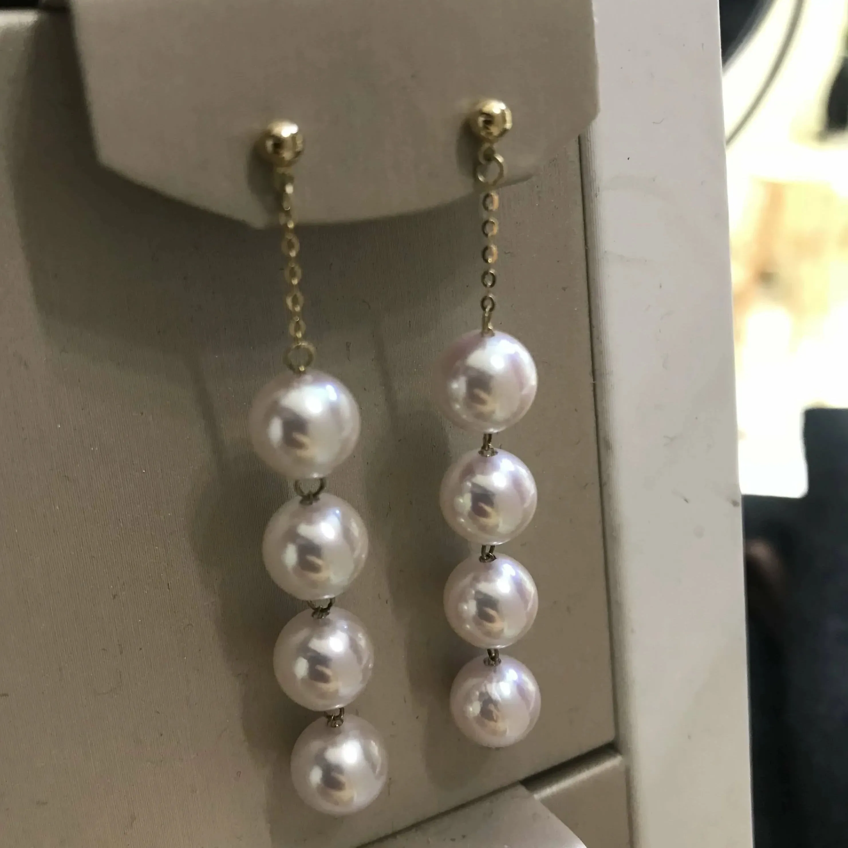 8.0-8.5 mm Cultured White Akoya Pearl Petal Drop Earring in Gold