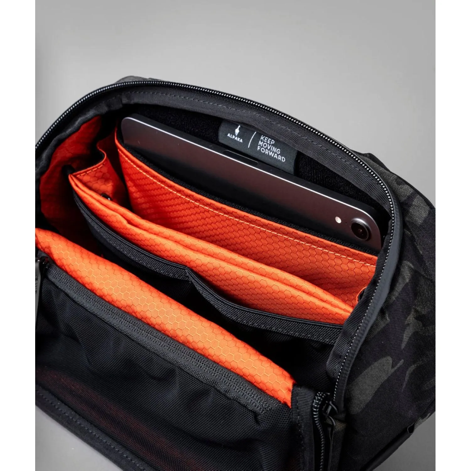 ALPAKA Vertex Pouch (SA)