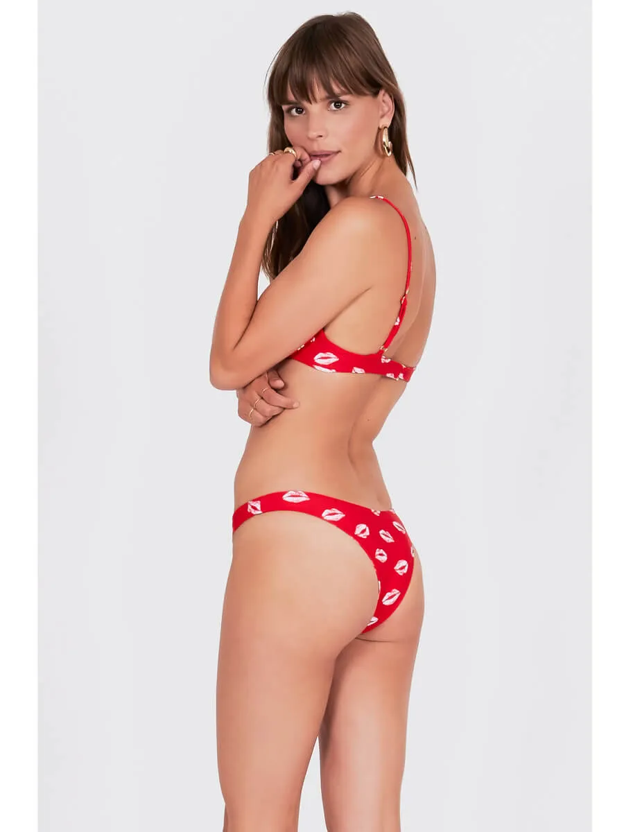 Besos Underwire Top Cherry
