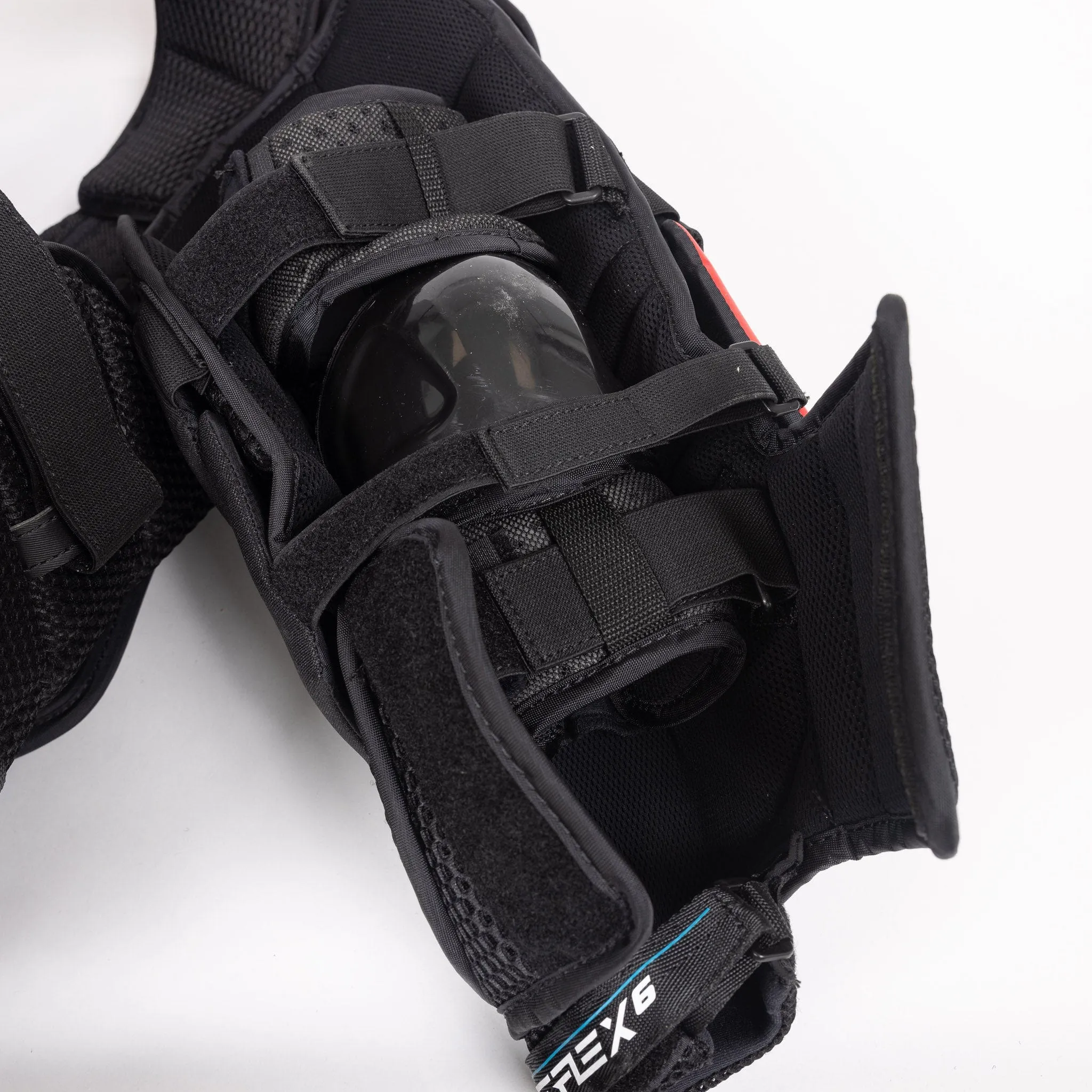 CCM Extreme Flex 6 Senior Chest & Arm Protector