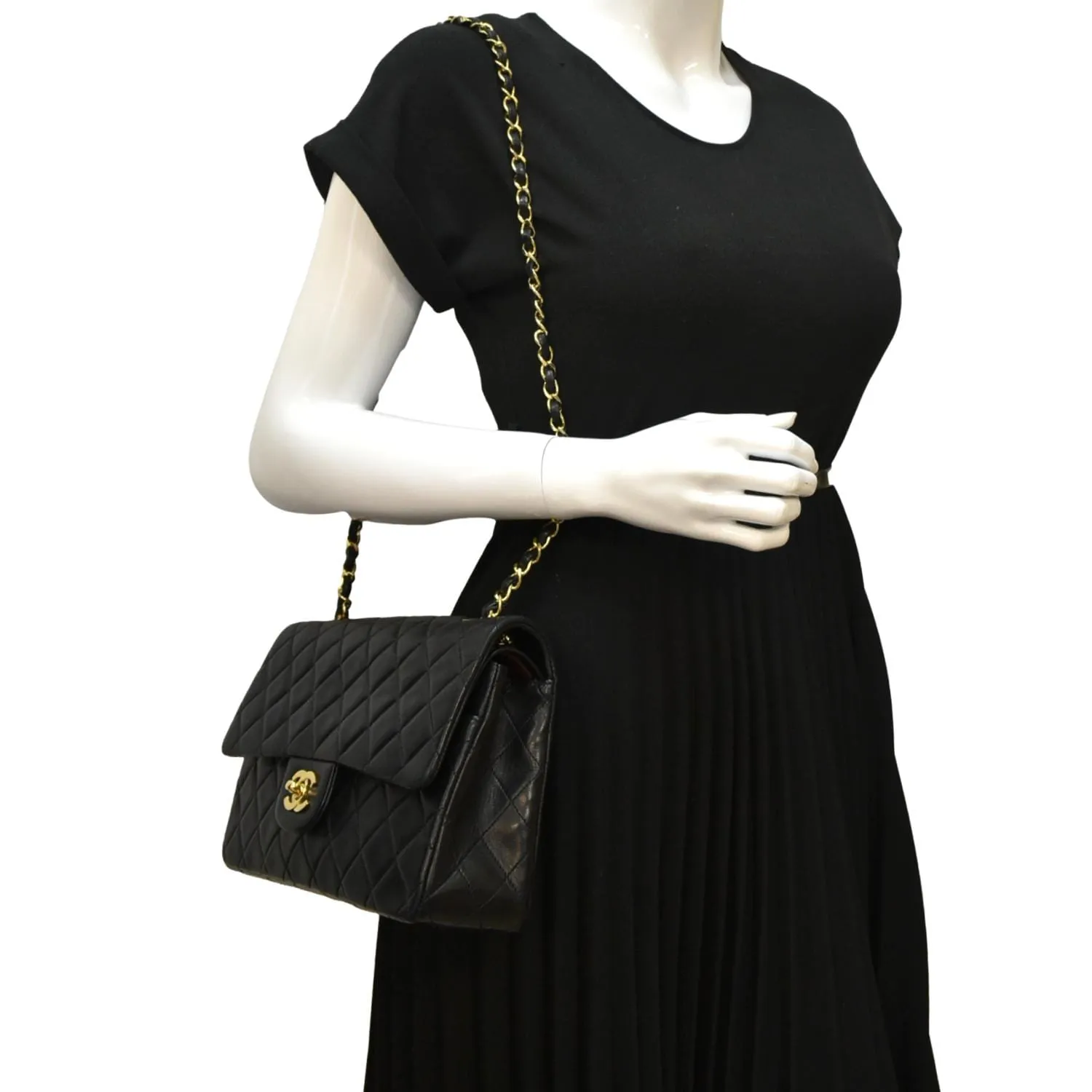 CHANEL Classic Medium Double Flap Leather Shoulder Bag Black