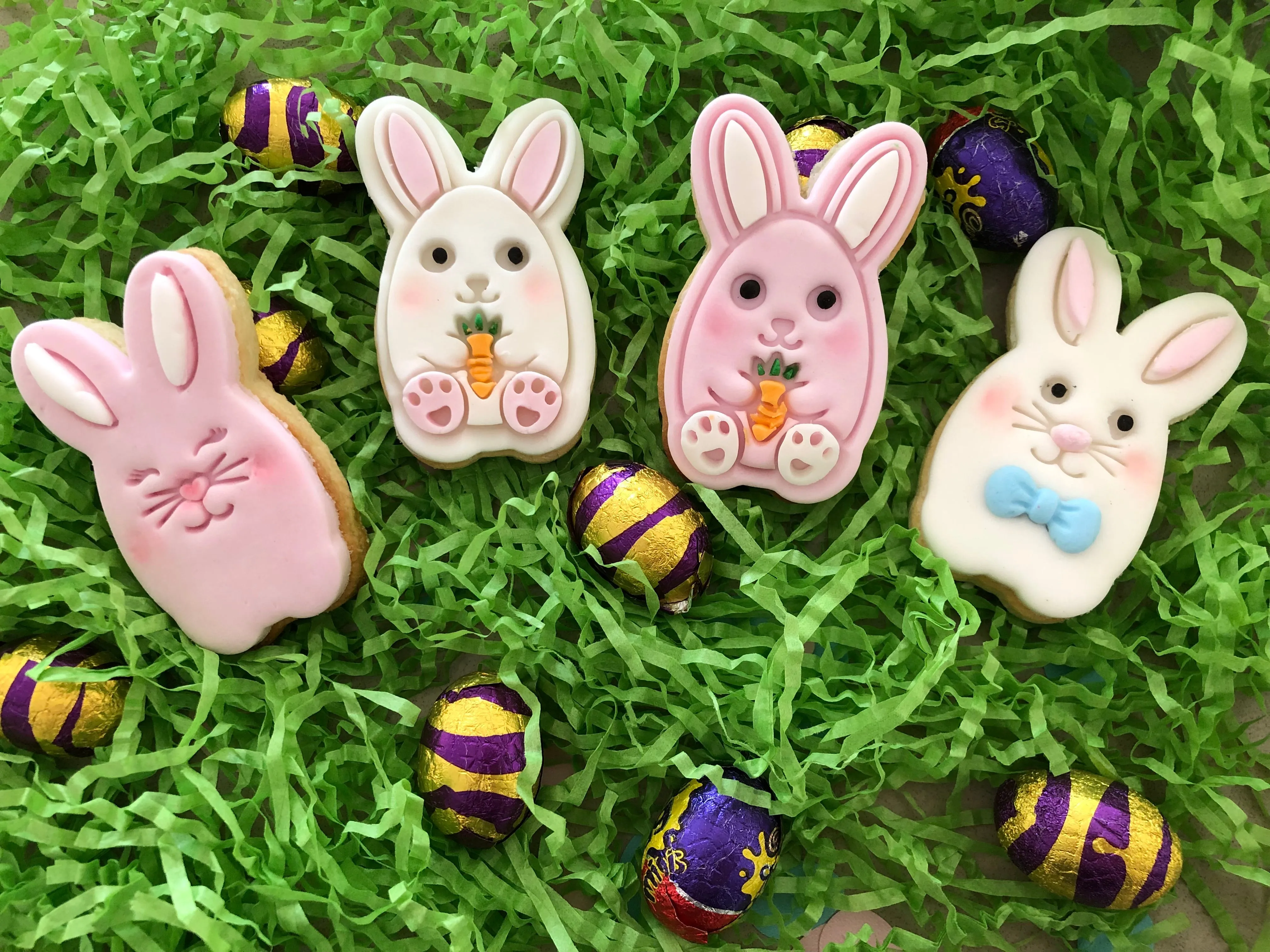 Cute Bunny with Carrot Cookie Cutter & Stamp