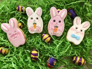 Cute Bunny with Carrot Cookie Cutter & Stamp