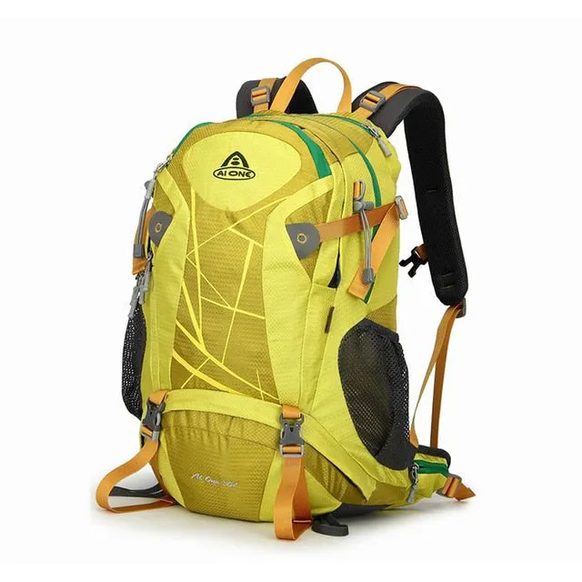 Denali Series Lightweight Hiking & Travel Backpack, Unisex, 30 Liters