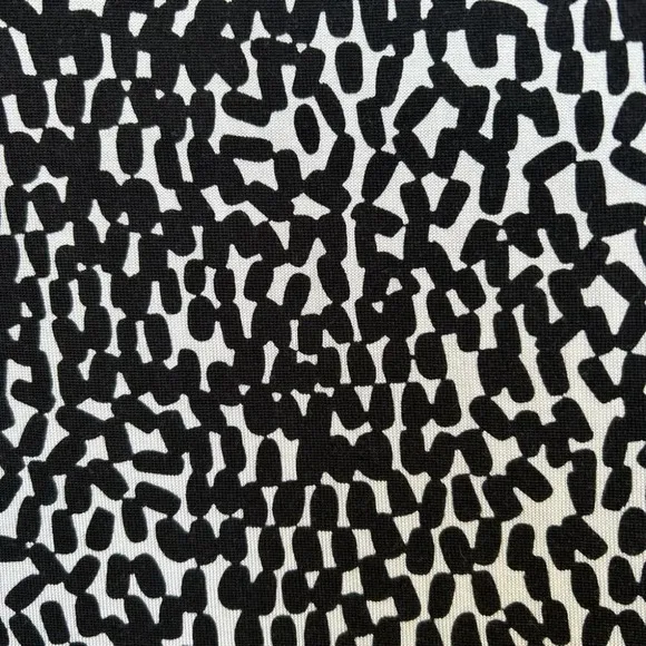 Diane Von Furstenberg Twisty Clean Black &amp; White Silk Jersey Shift, size 4