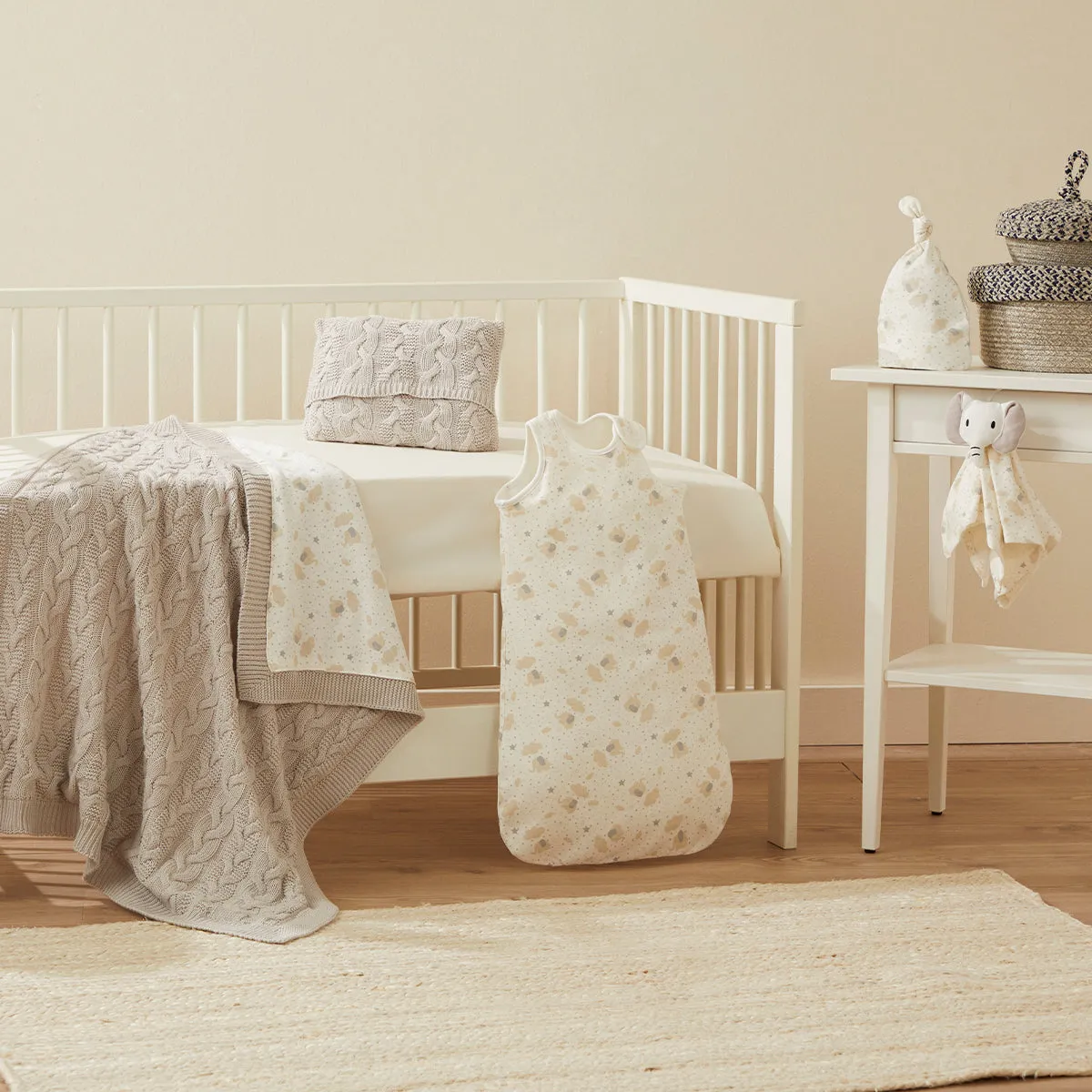 Elephant Patterned Sleep Set Set