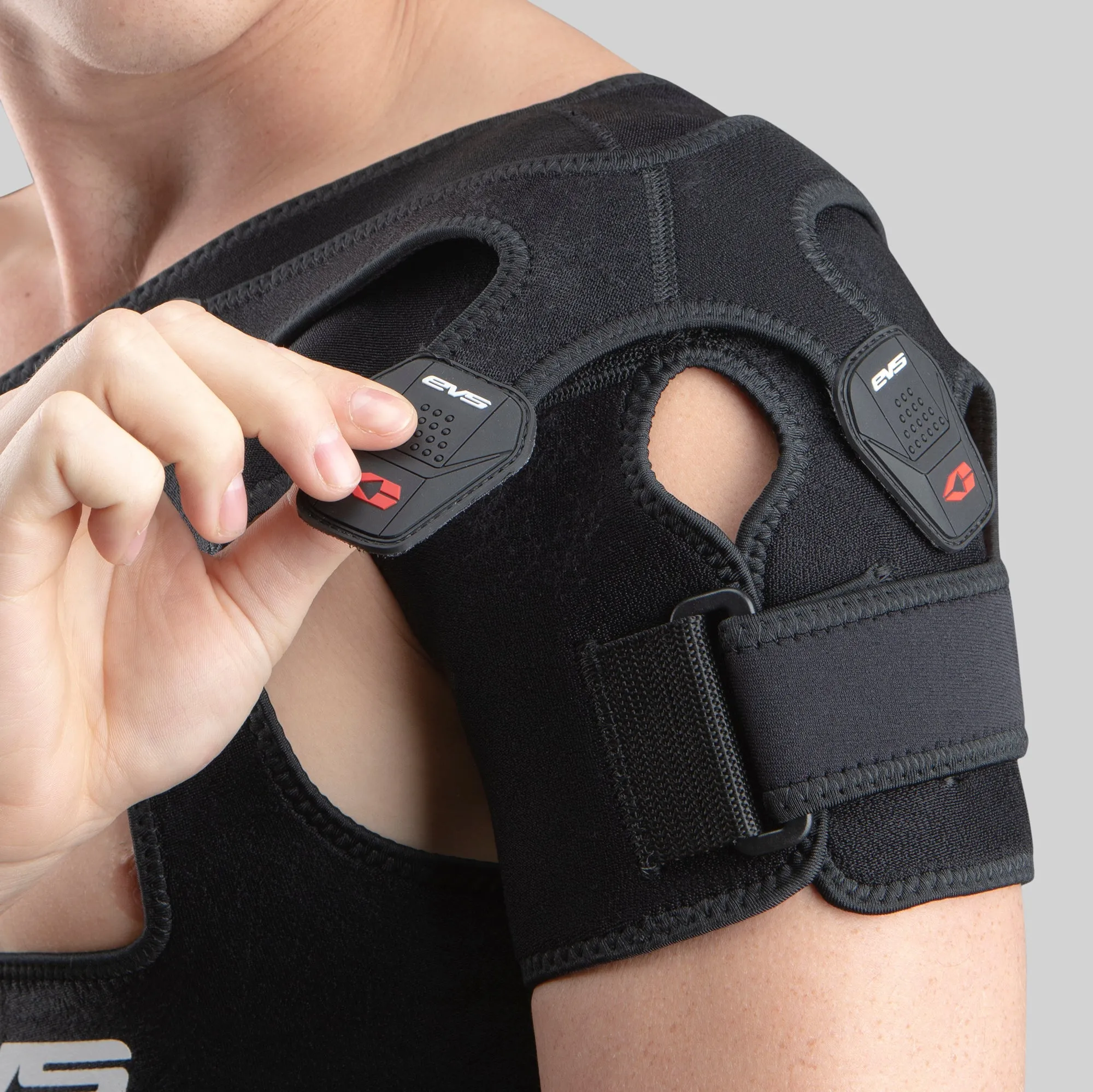 EVS SB03 Shoulder Support