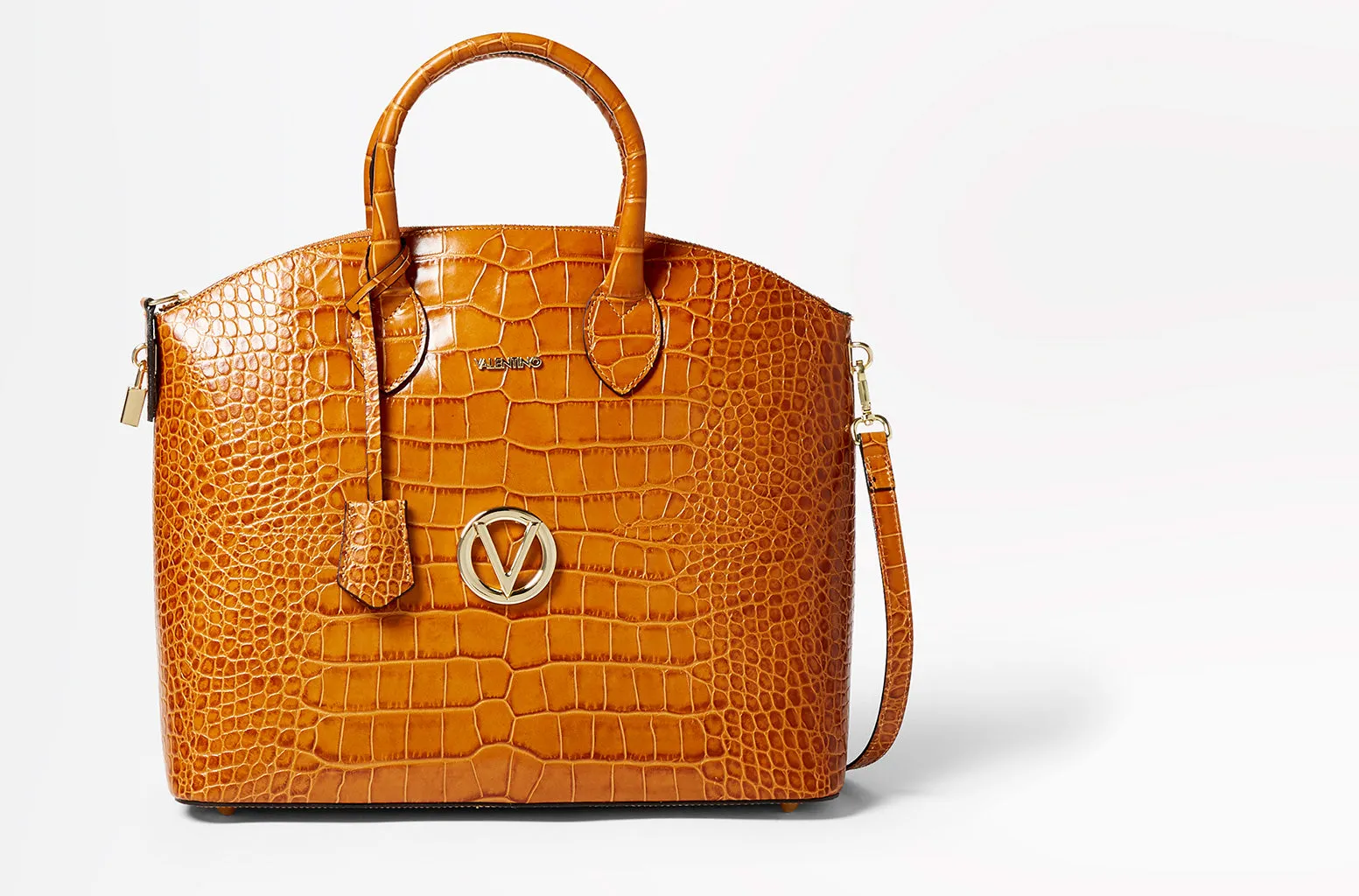 FW18 - Croco - Bravia - Chivas Whiskey