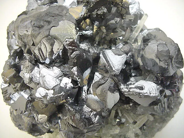 Galena and Sphalerite on Quartz