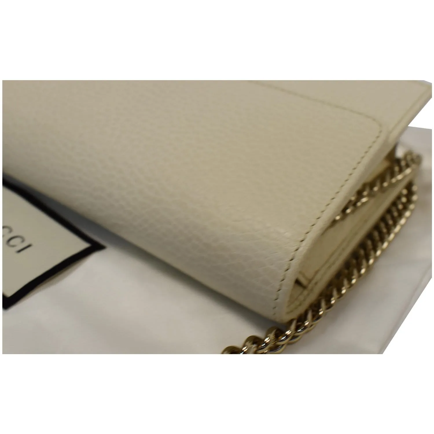 GUCCI GG Interlocking Pebbled Leather Crossbody Bag Ivory 615523