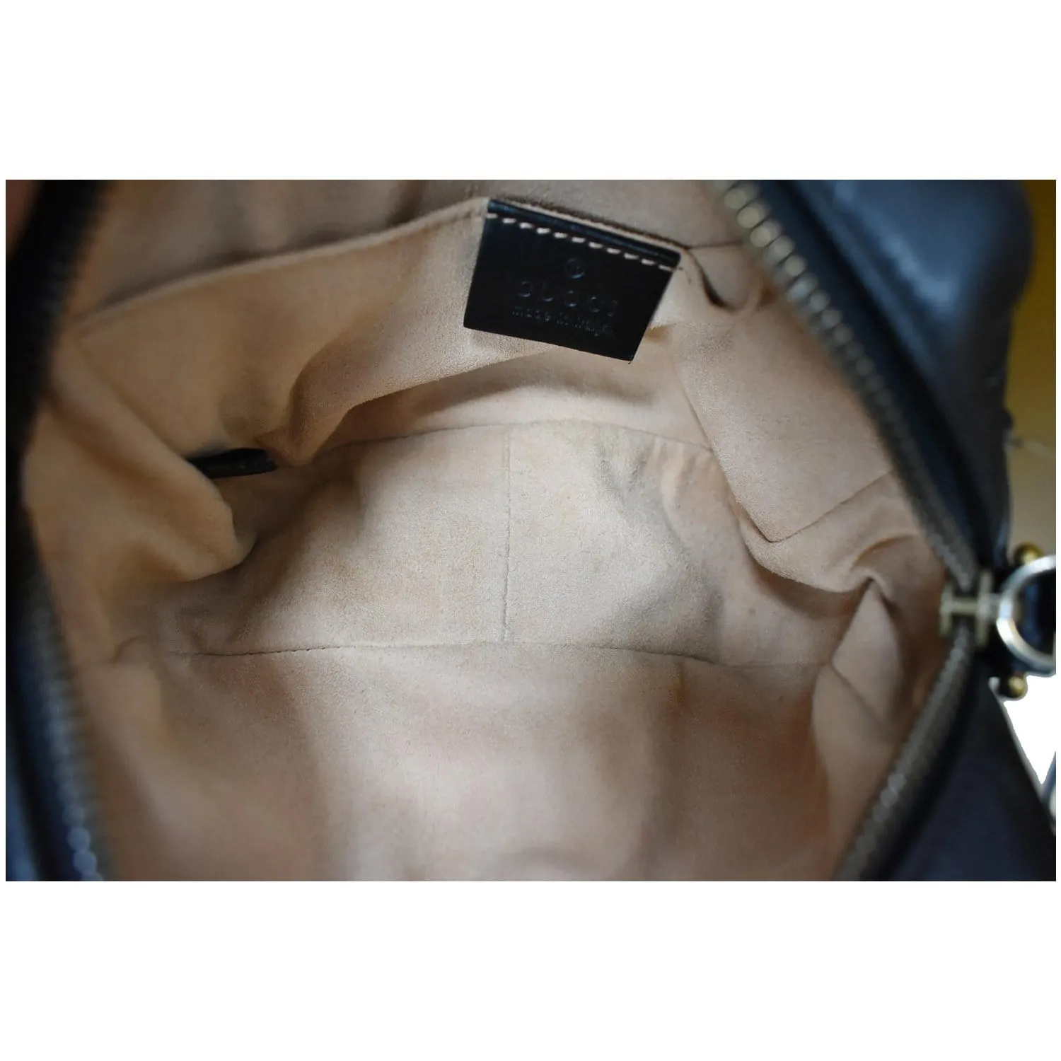 GUCCI GG Marmont Matelasse Mini Leather Crossbody Bag Black 448065