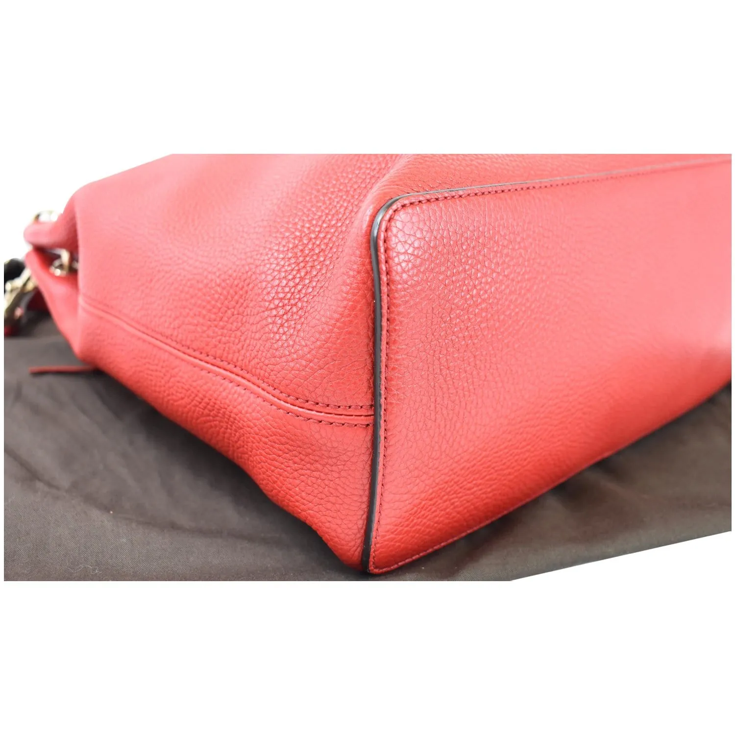 GUCCI Soho Large Pebbled Leather Hobo Shoulder Bag Red 536194