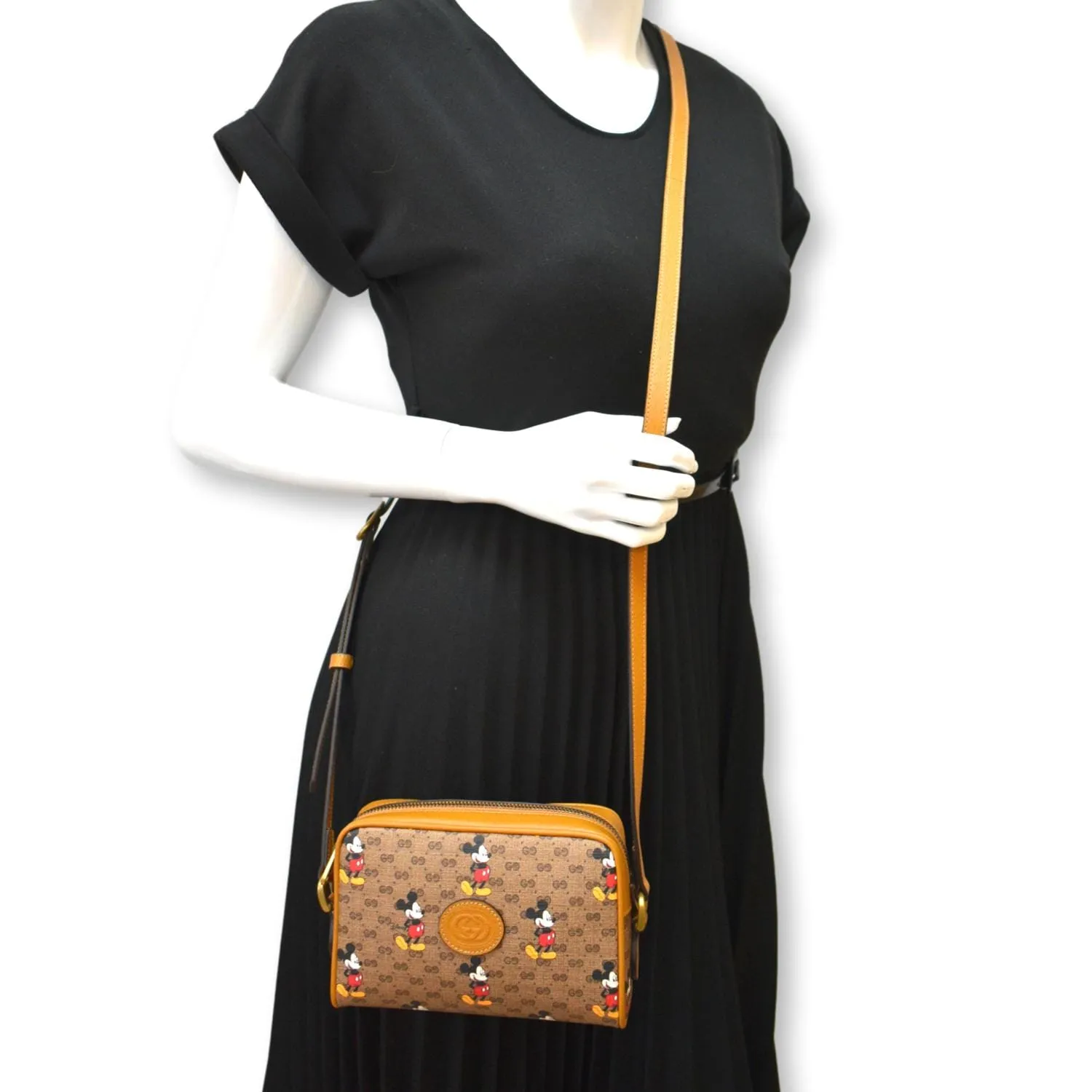 GUCCI x Disney Mickey Mouse GG Supreme Coated Canvas Crossbody Bag Brown 602536
