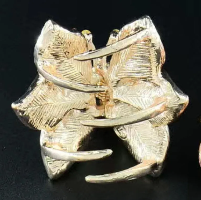HAPPY000008 HC - B   Midium Butterfly Hair claw  3.7 X 3.7 CM
