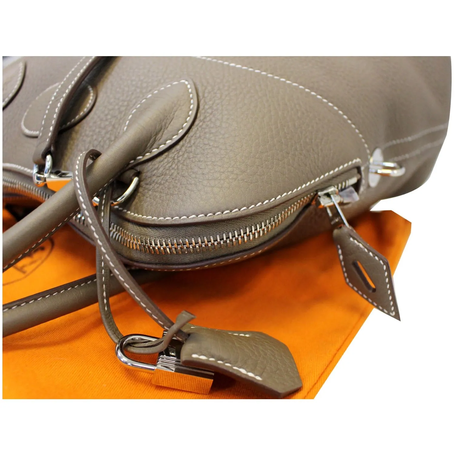 HERMES Bolide 31 Taurillon Clemence Leather Shoulder Bag Etoupe