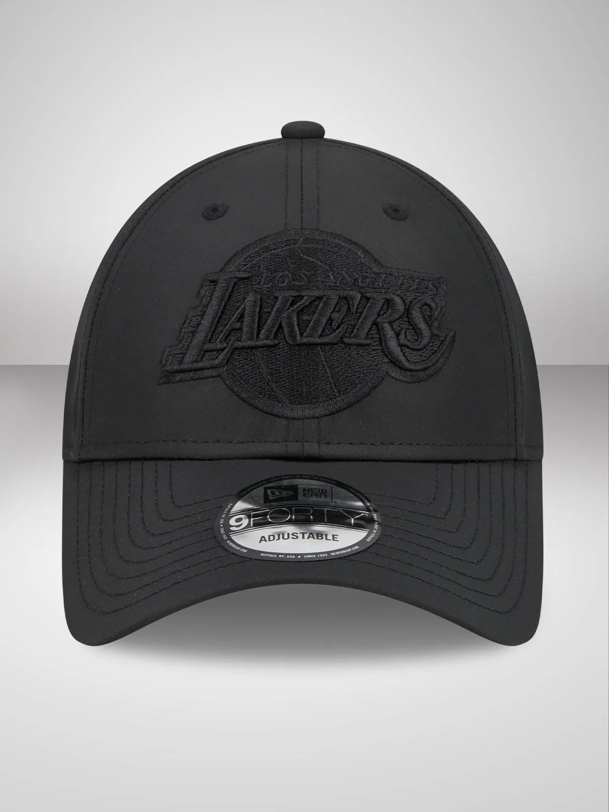 LA Lakers Game Play Black 9FORTY Adjustable Cap