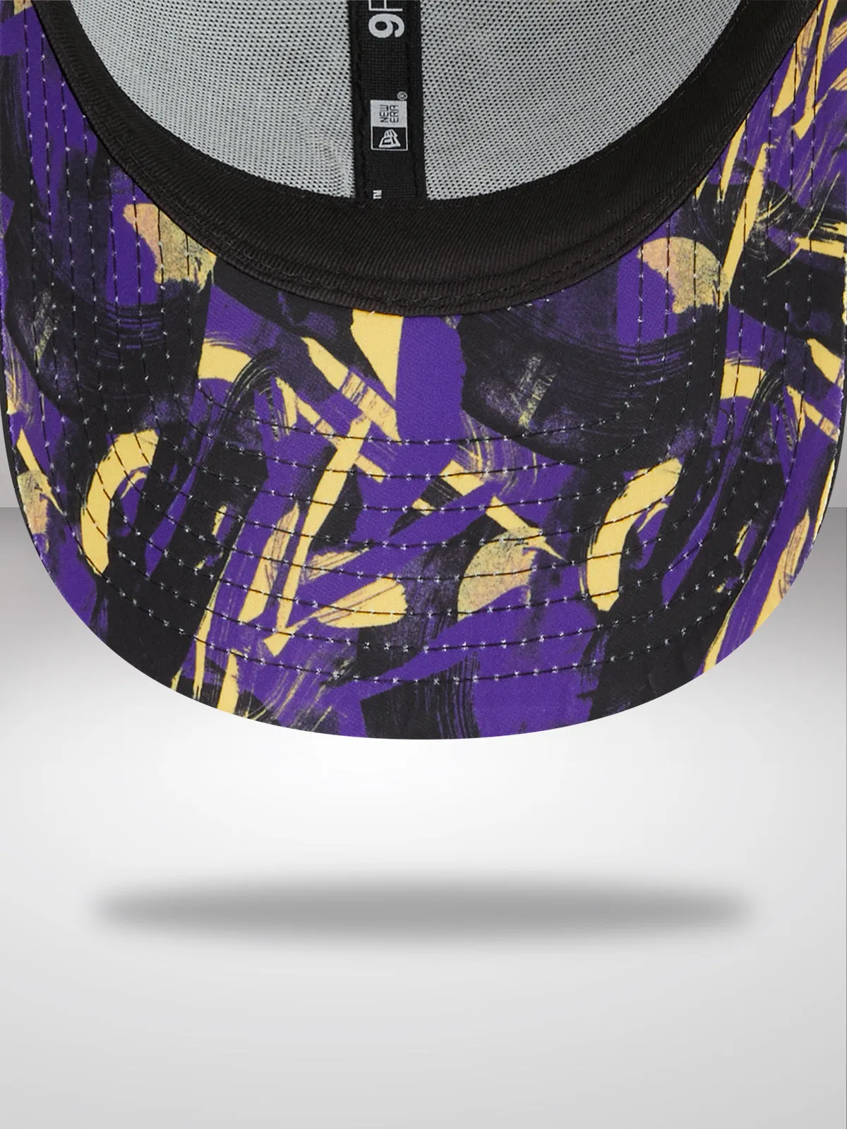 LA Lakers Game Play Black 9FORTY Adjustable Cap