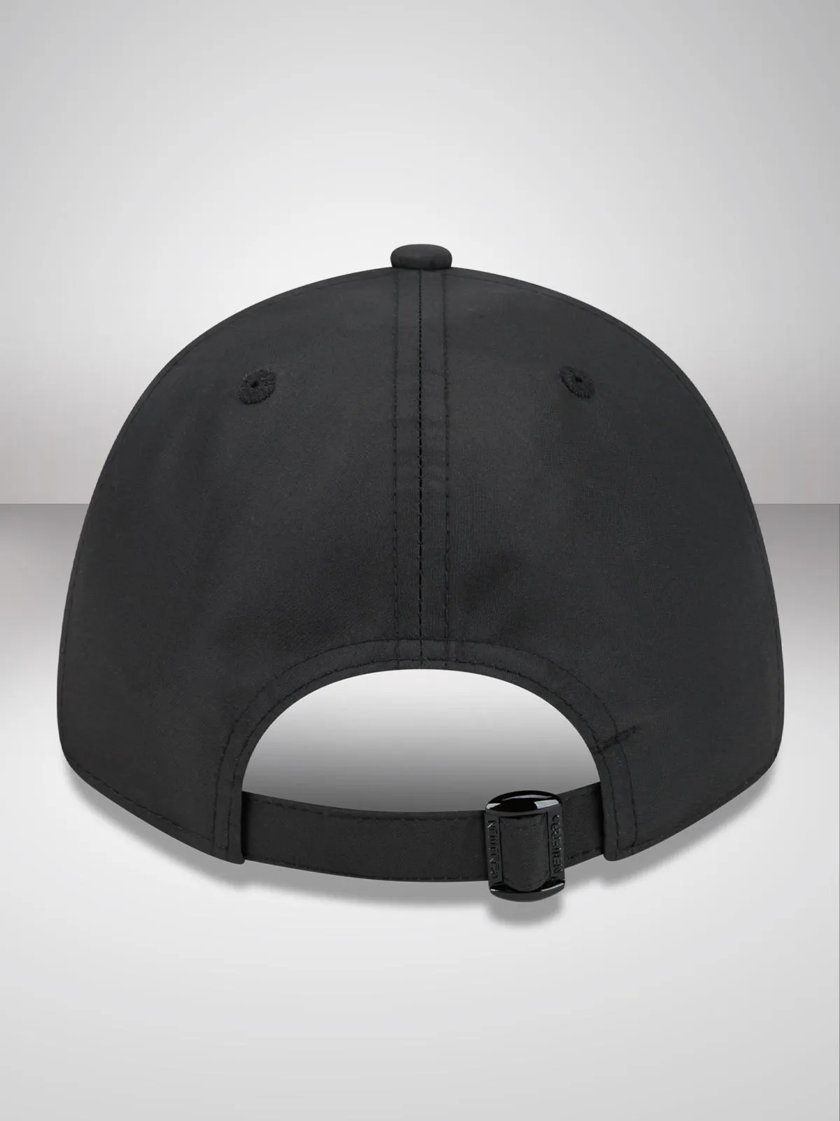 LA Lakers Game Play Black 9FORTY Adjustable Cap