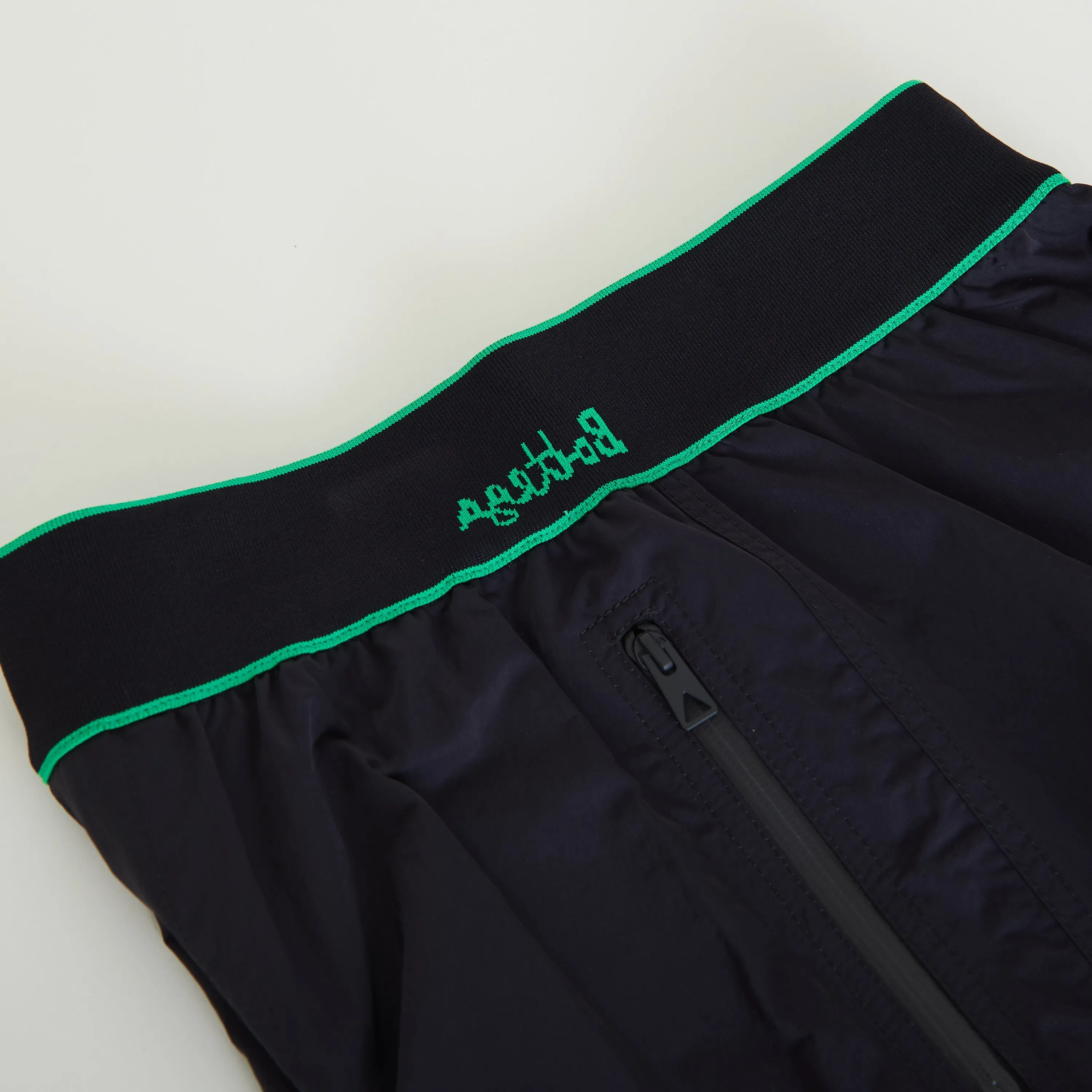 Logo Detailed Joggers Pants In Black Tech Nylon