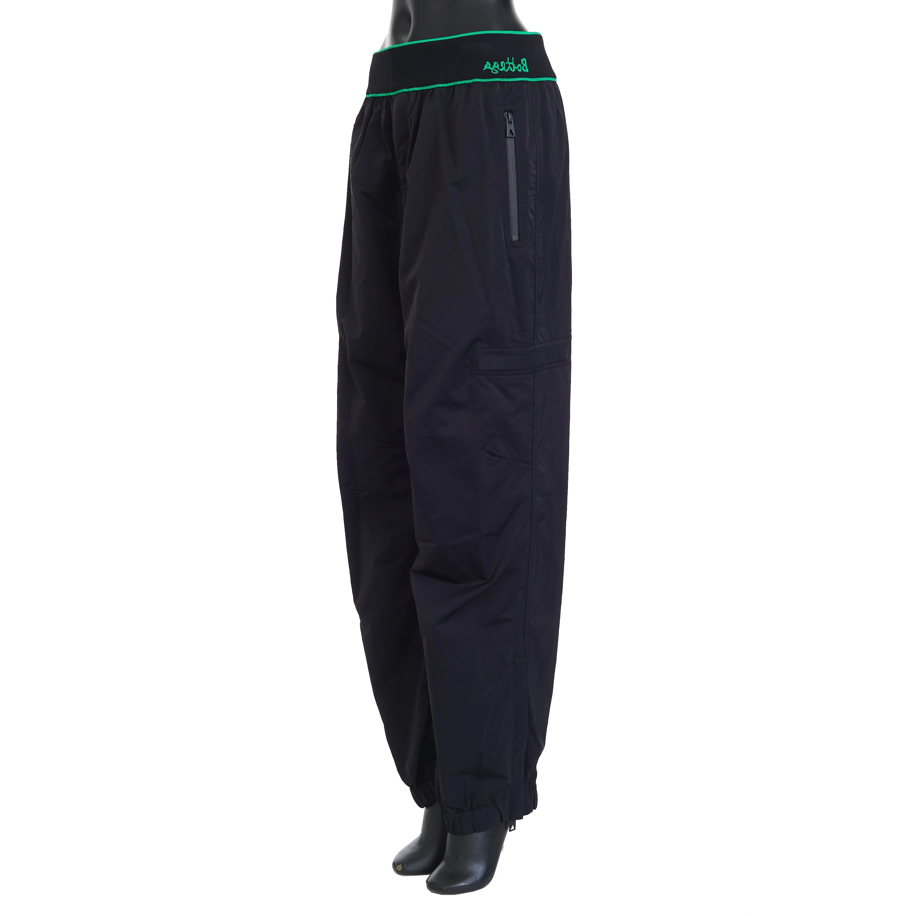 Logo Detailed Joggers Pants In Black Tech Nylon