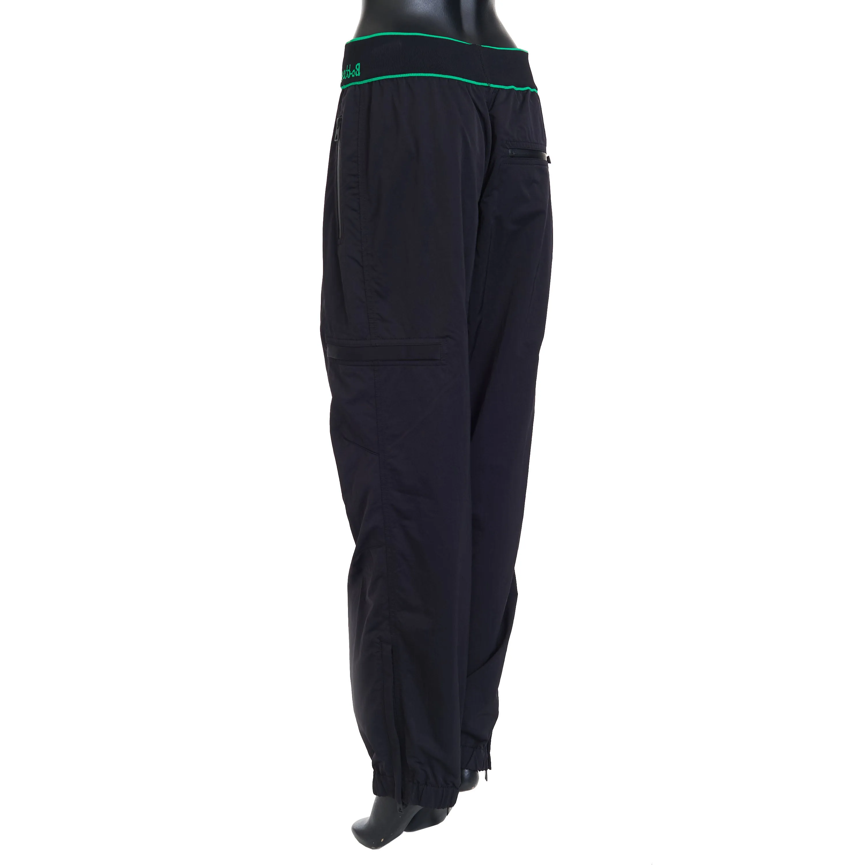 Logo Detailed Joggers Pants In Black Tech Nylon