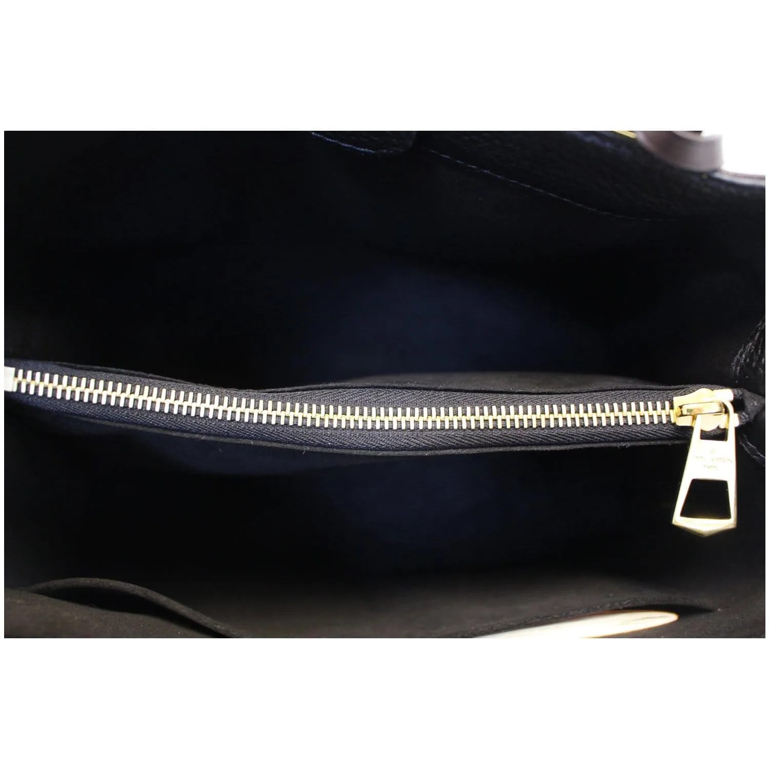 LOUIS VUITTON Brittany Damier Ebene Shoulder Bag