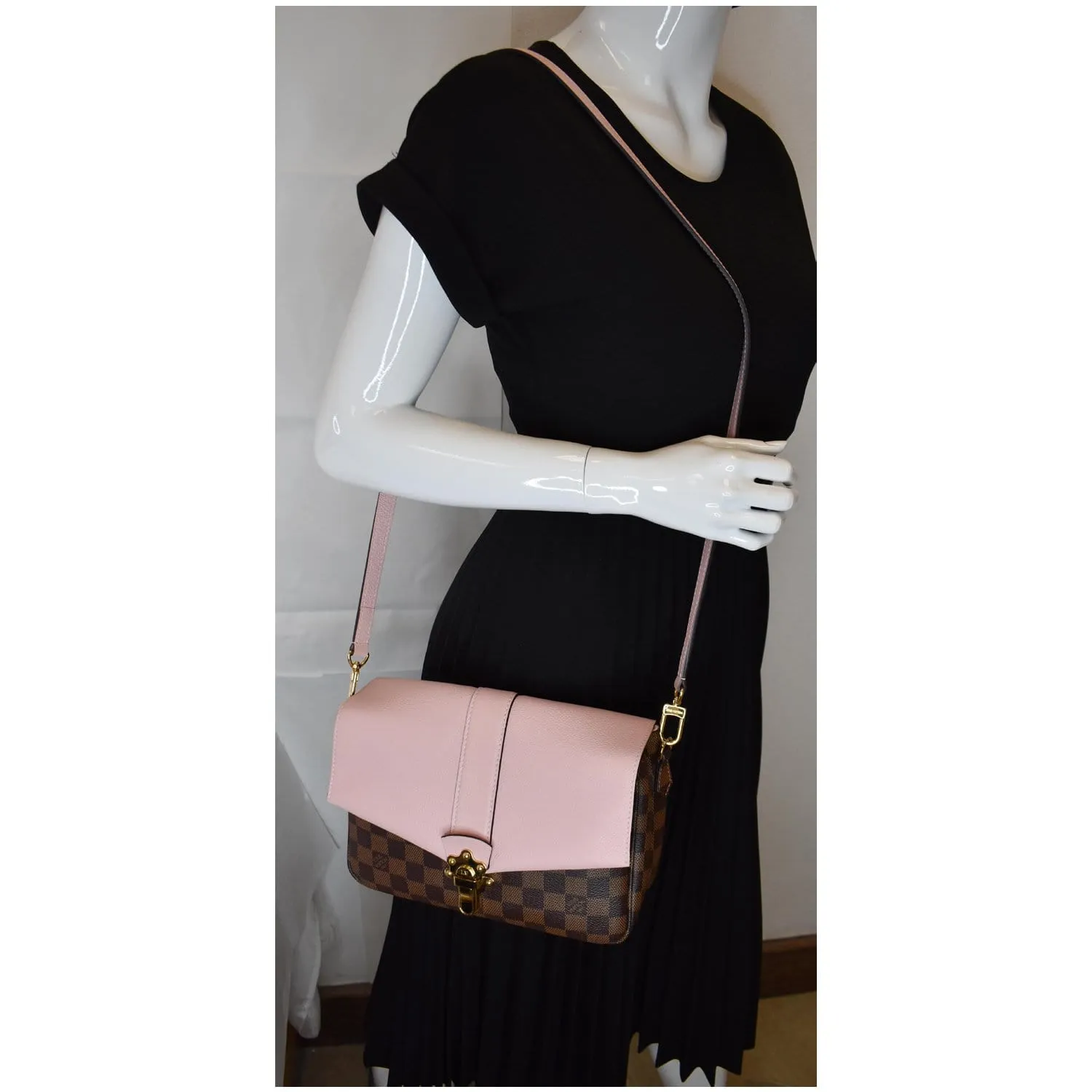 LOUIS VUITTON Clapton Damier Ebene Crossbody Bag Magnolia