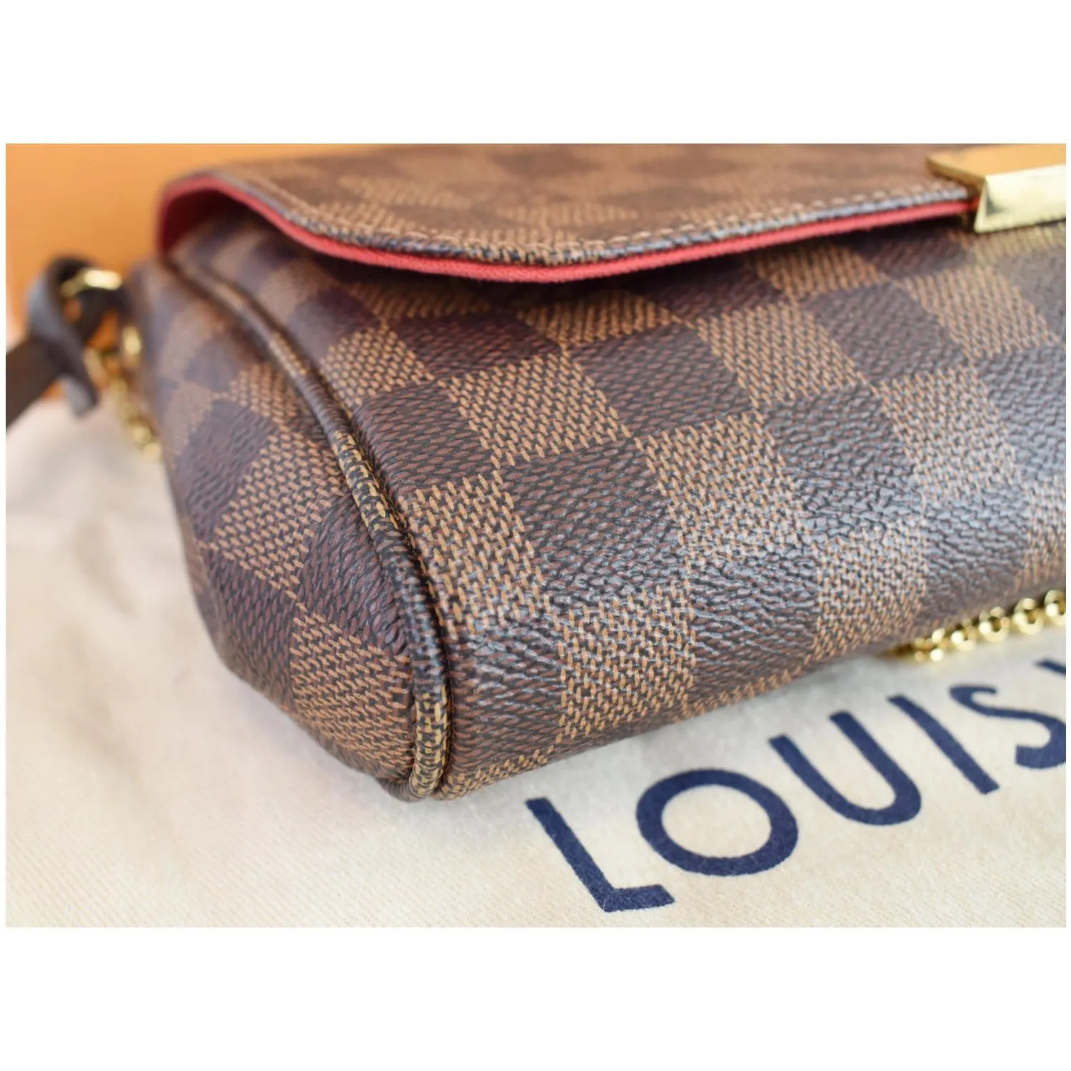 LOUIS VUITTON Favorite MM Damier Ebene Crossbody Bag Brown