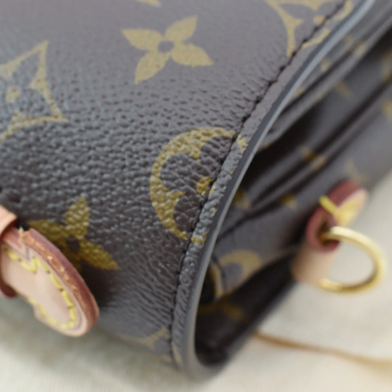 LOUIS VUITTON Metis Pochette Monogram Canvas Crossbody Bag Brown - sold