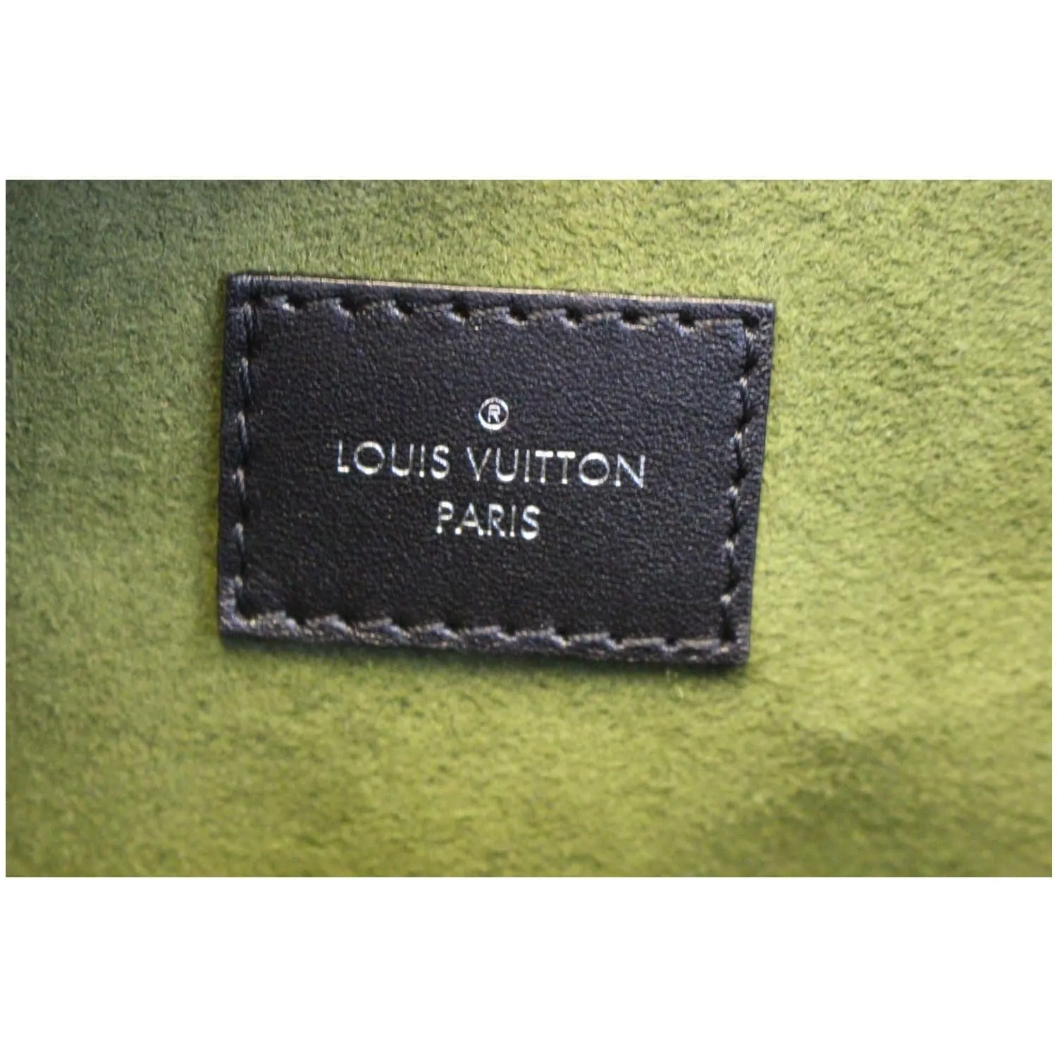 LOUIS VUITTON Metis Pochette Monogram Infrarouge Shoulder Crossbody Bag