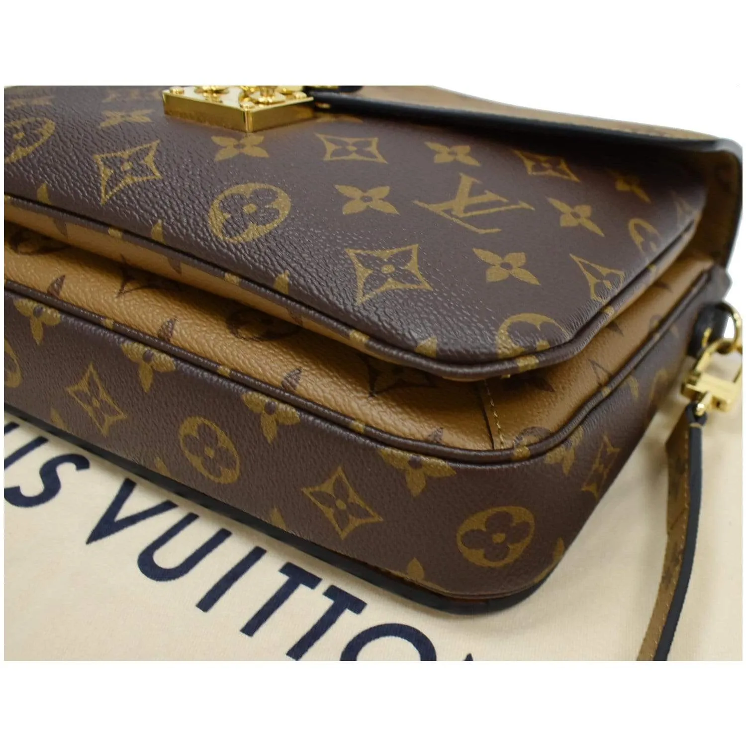 LOUIS VUITTON Metis Pochette Reverse Monogram Canvas Crossbody Bag Brown