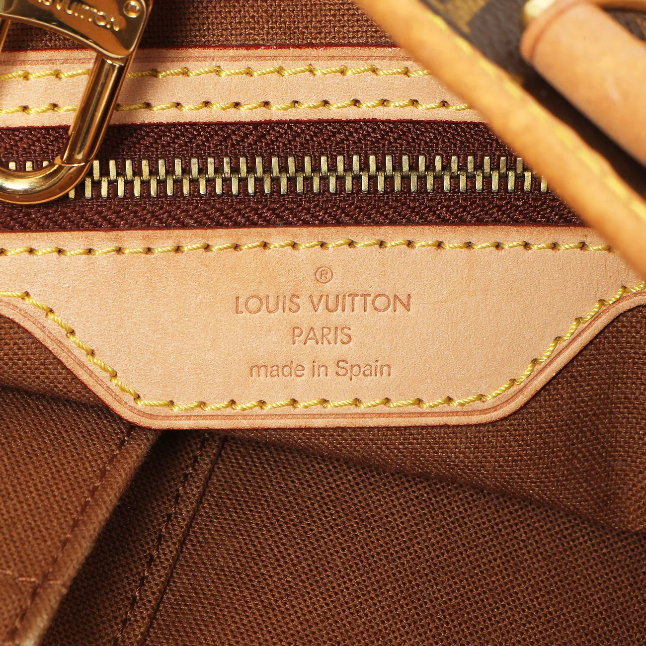 Louis Vuitton Monogram Batignolles Vertical