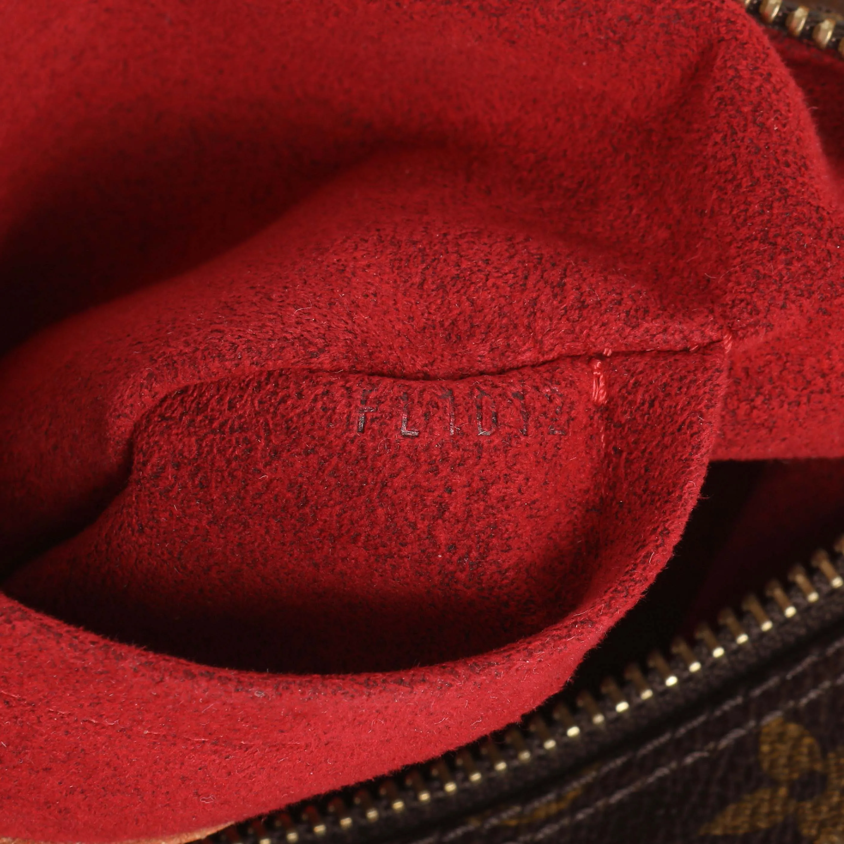 Louis Vuitton Monogram Croissant MM