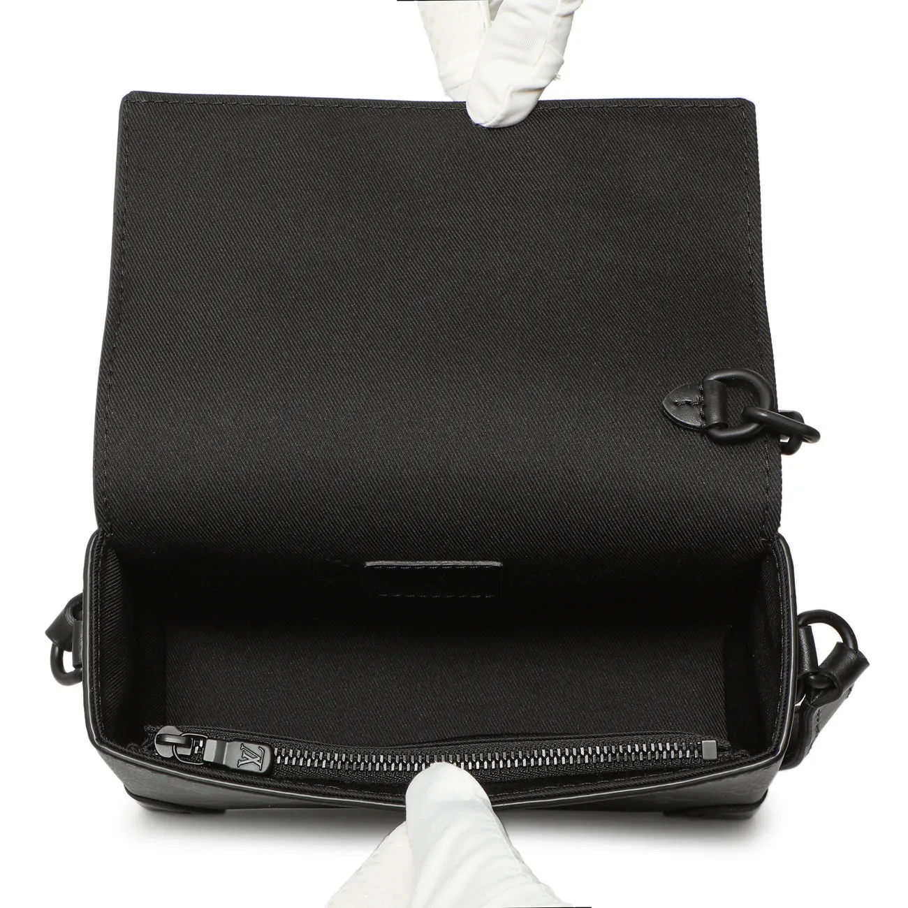 Louis Vuitton Monogram Eclipse Steamer Wearable Wallet
