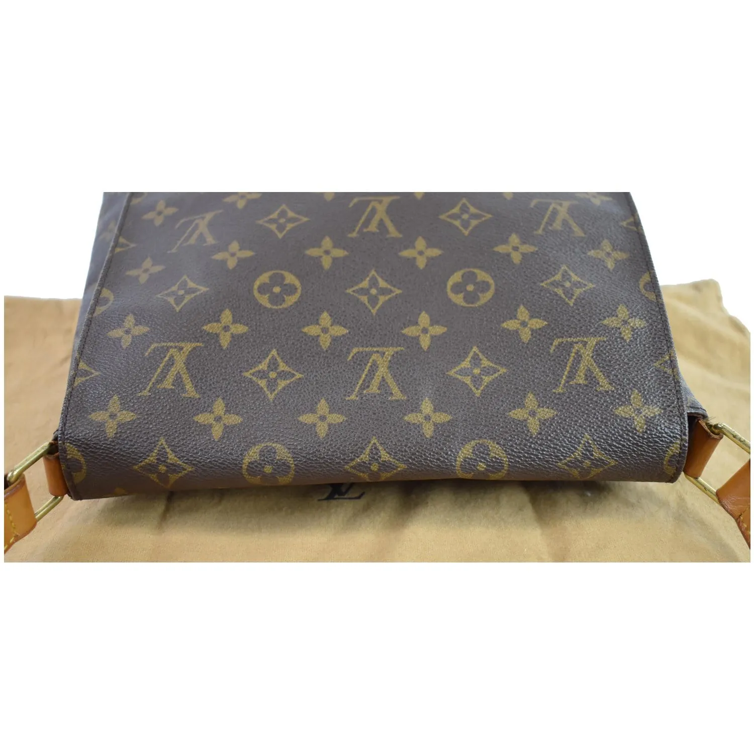 LOUIS VUITTON Musette Large Monogram Canvas Crossbody Bag Brown