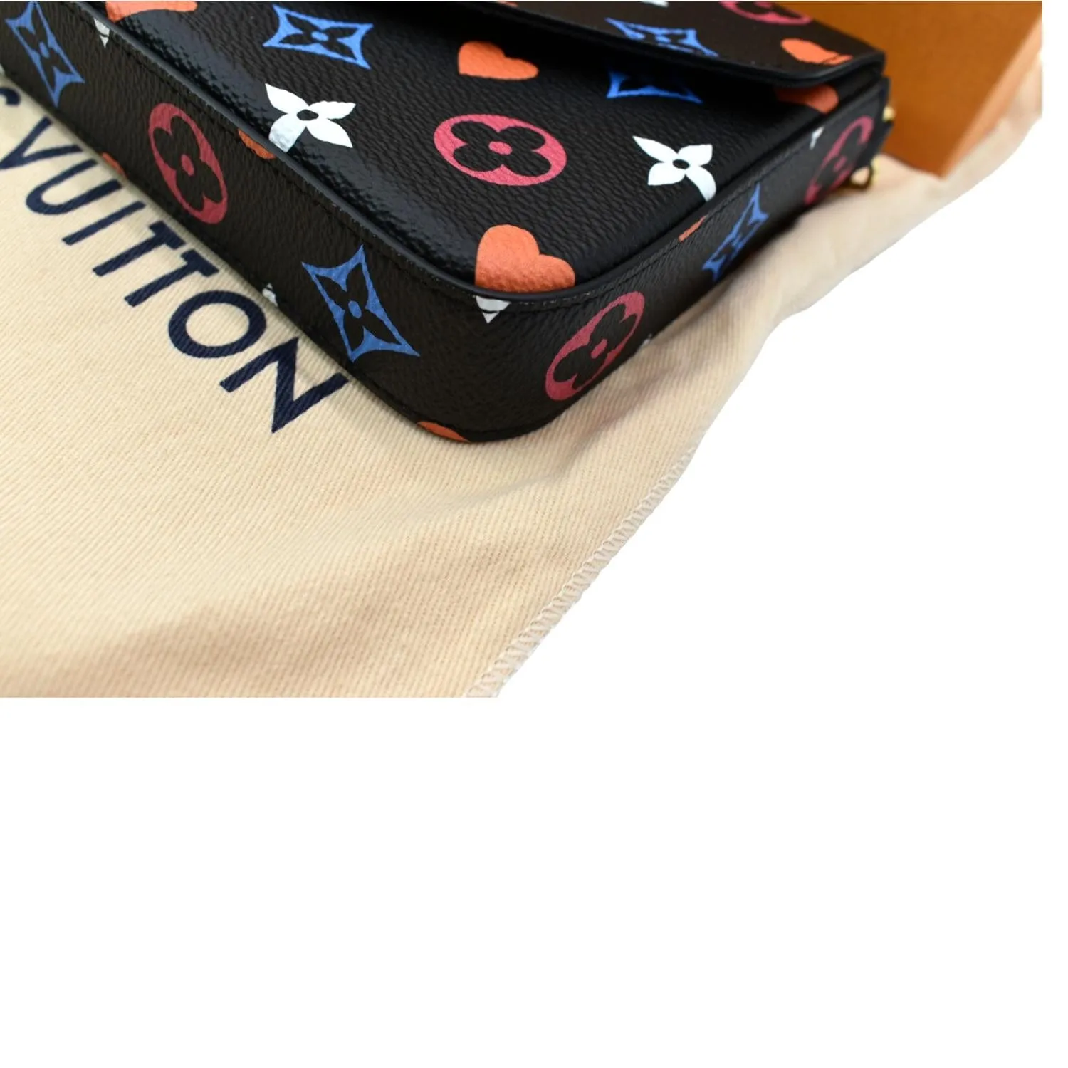 LOUIS VUITTON Pochette Felicie Game On Canvas Crossbody Bag Multicolor