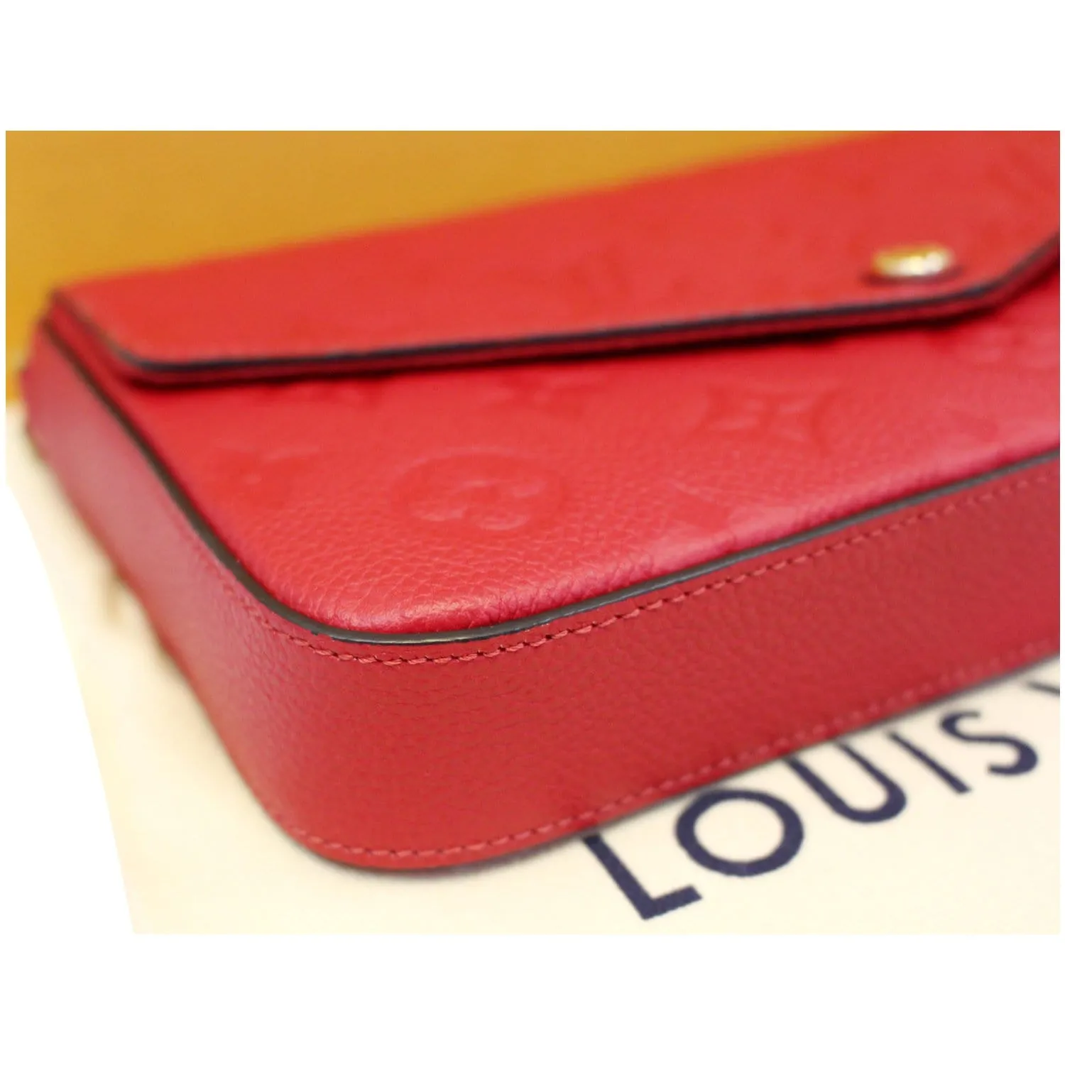 LOUIS VUITTON Pochette Felicie Monogram Empreinte Chain Wallet Red