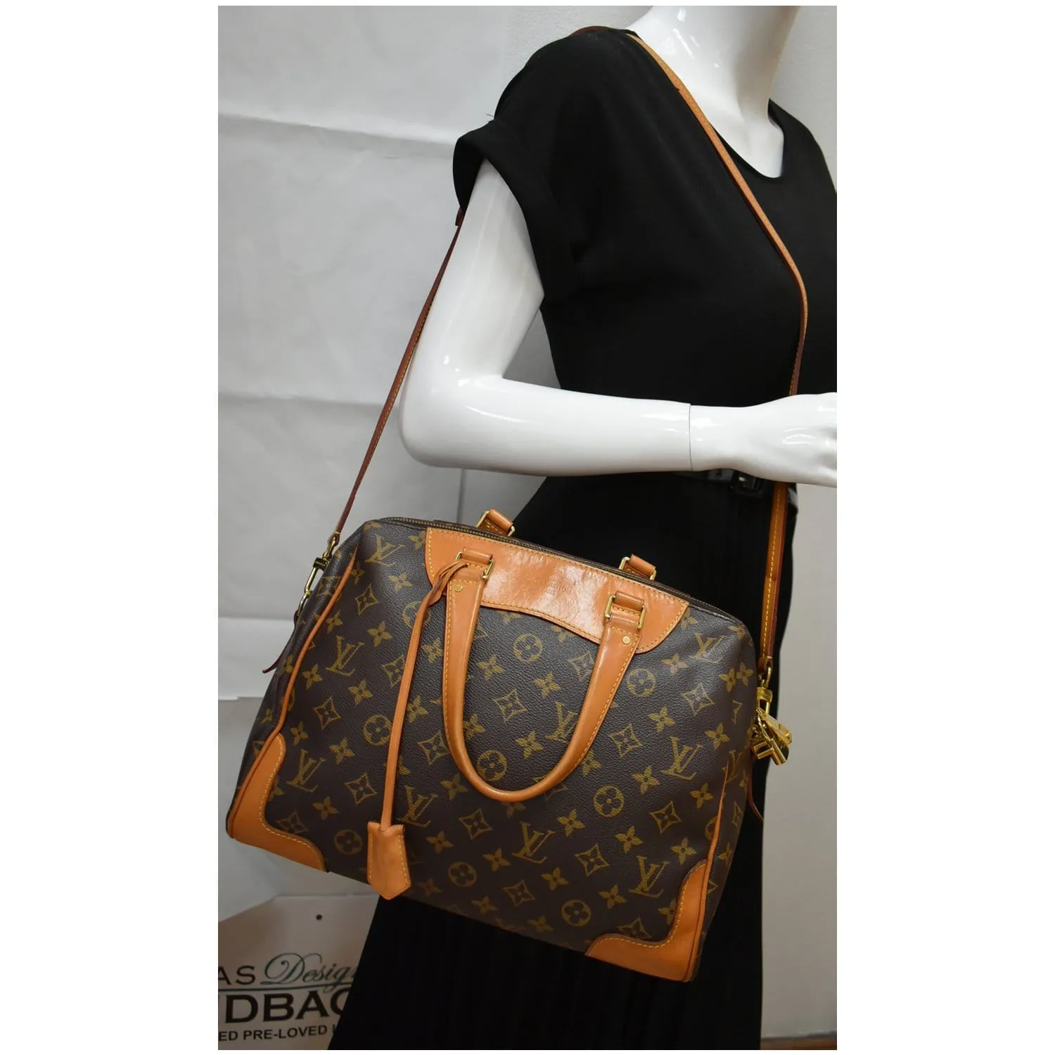 LOUIS VUITTON Retiro NM Monogram Canvas 2Way Shoulder Bag Brown