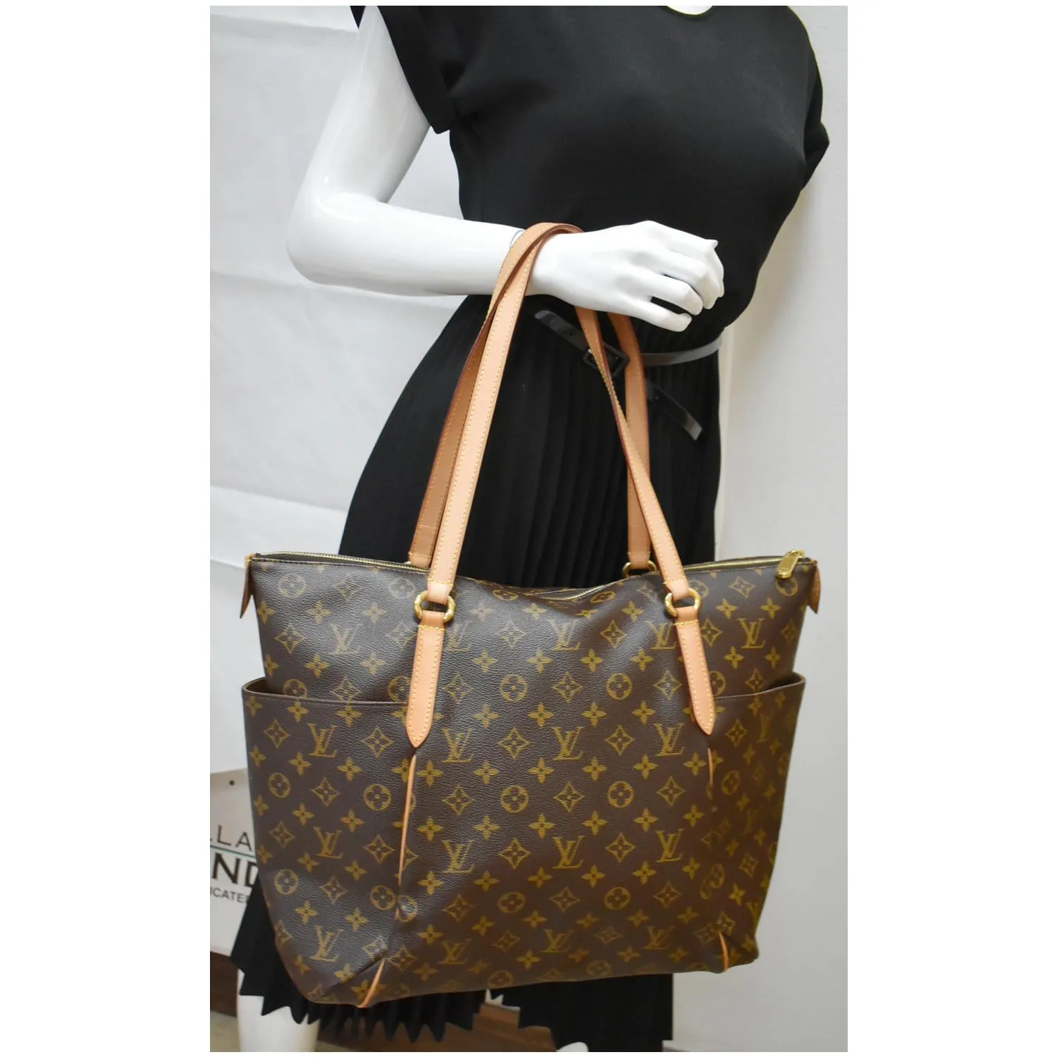 LOUIS VUITTON Totally GM Monogram Canvas Tote Shoulder Bag Brown