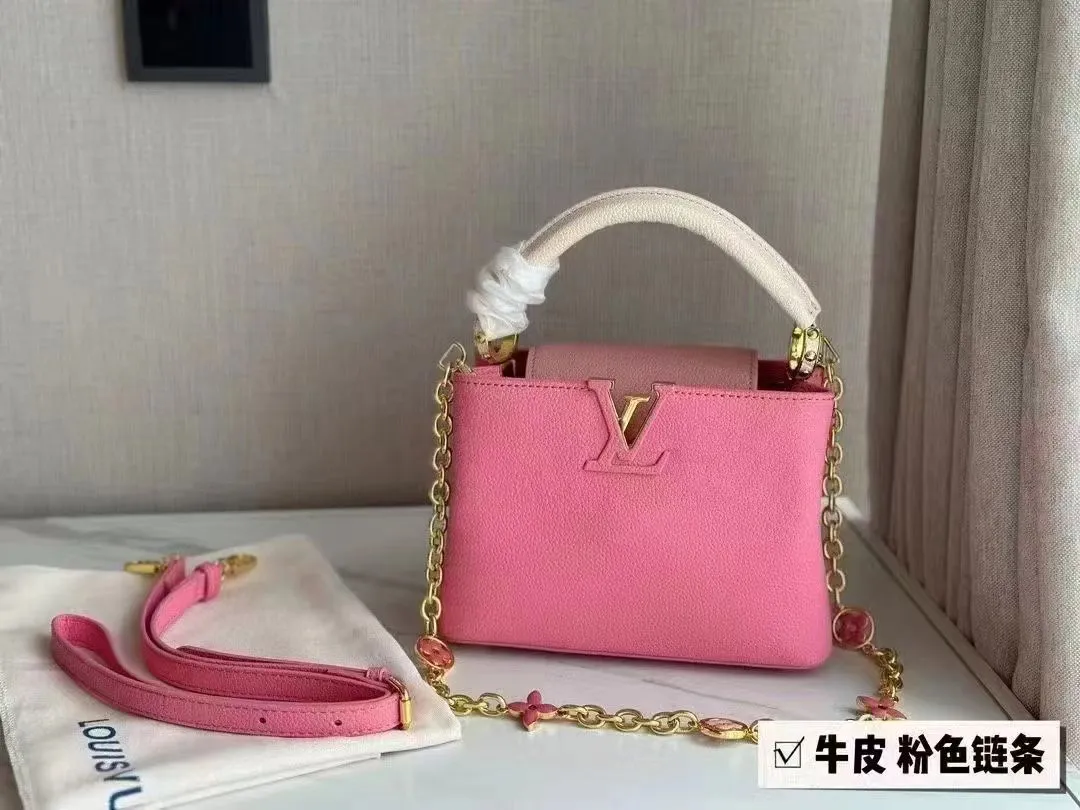 LV Capucines