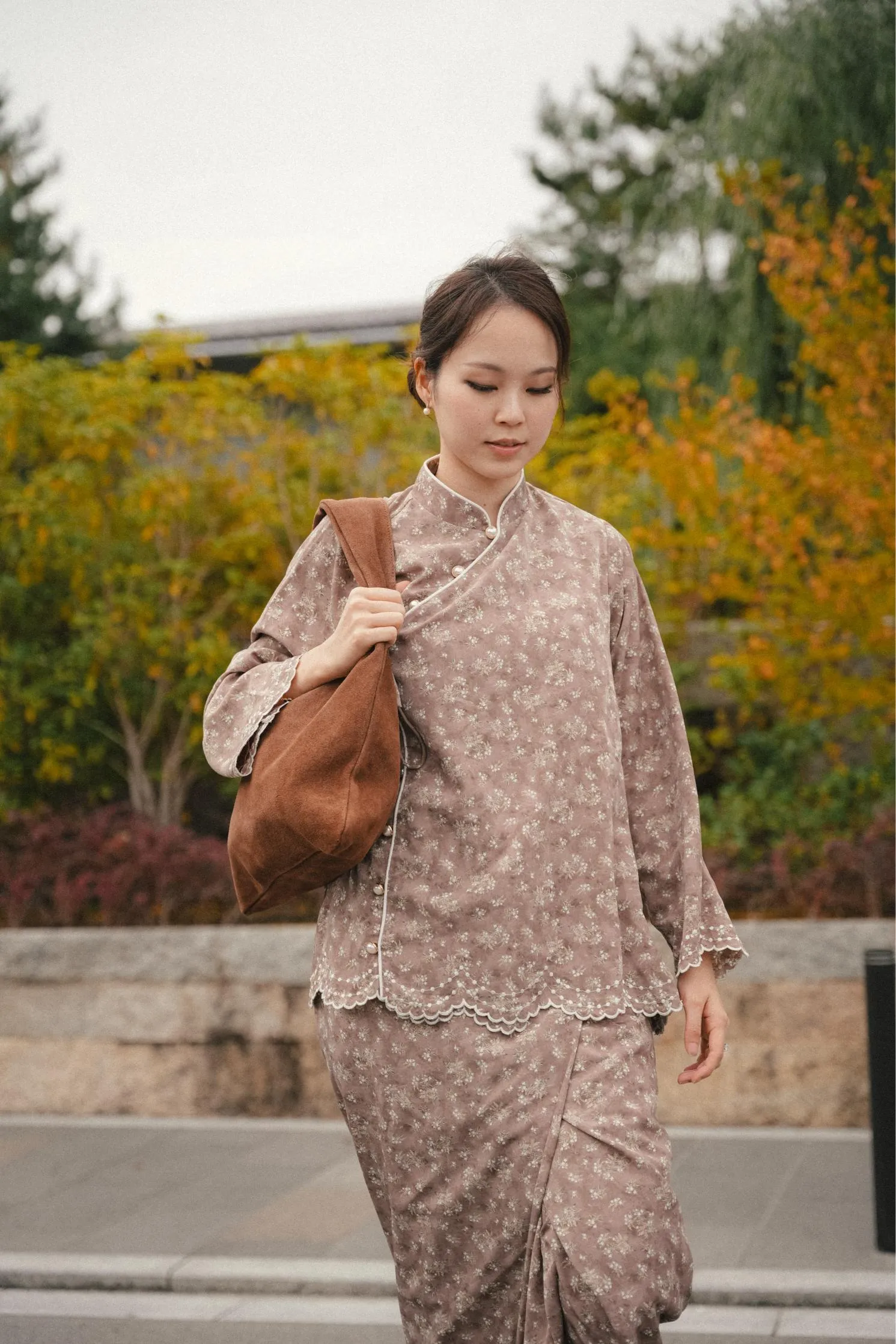 MARLOWE BAG IN ESPRESSO SUEDE