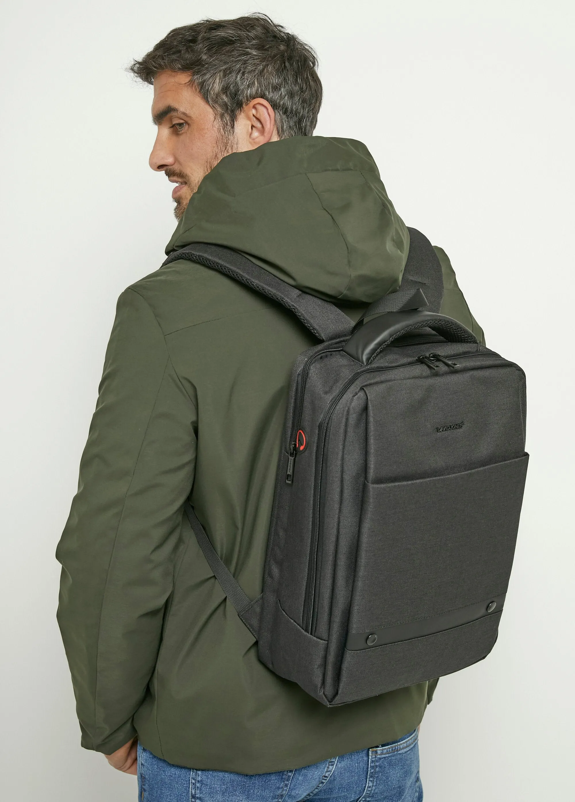 Men's multi-pocket zipped backpack