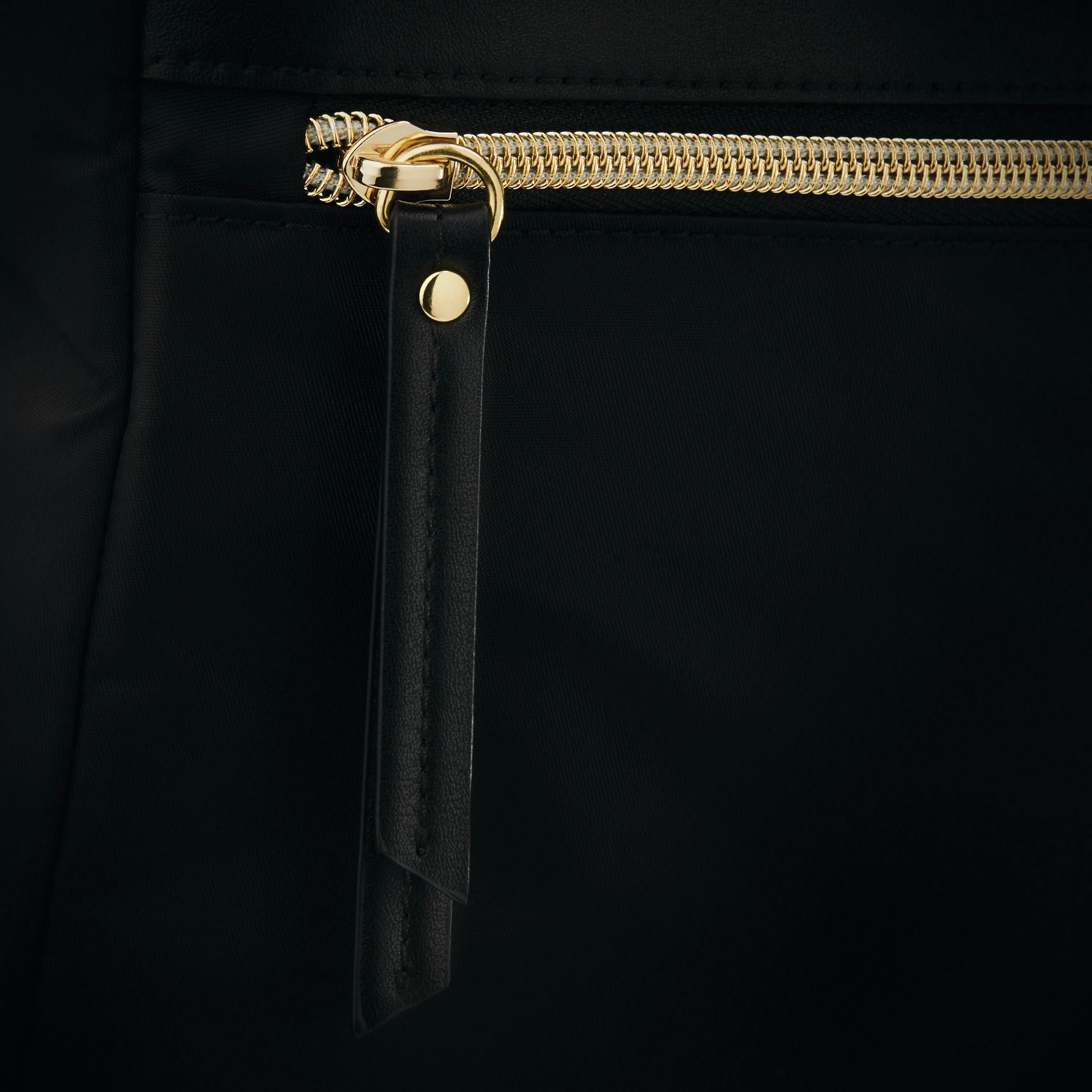 Mobile Solution Convertible Slim Brief