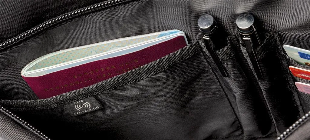 Navlaka za laptop s RFID zaštitom