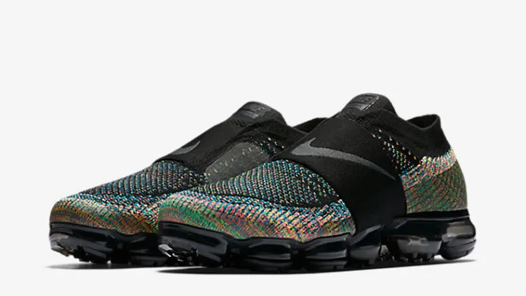 Nike Air Vapormax Moc size 6.5. Multicolor and Black. AH3397-003.
